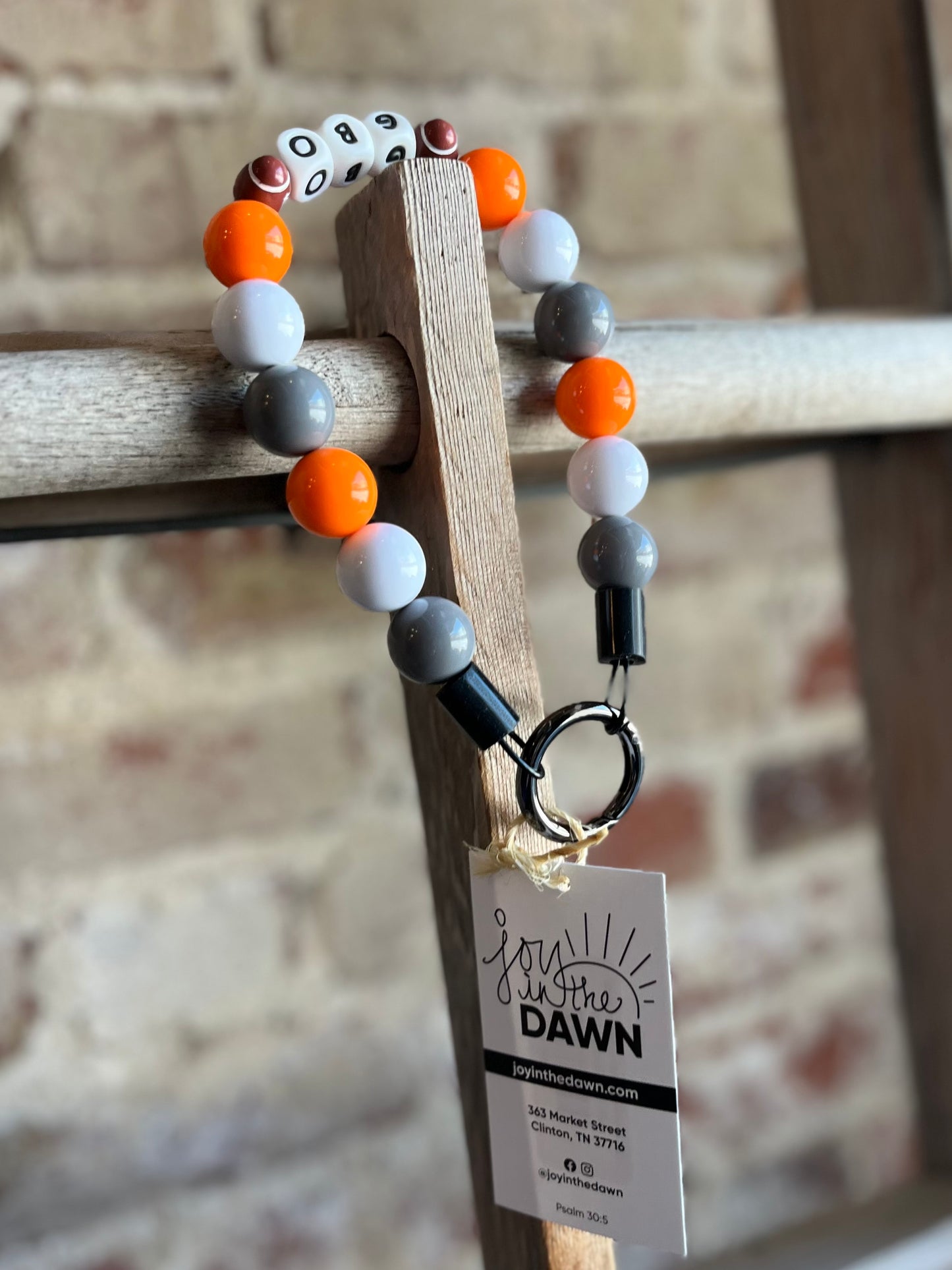 GBO Pet Necklace - Orange/White