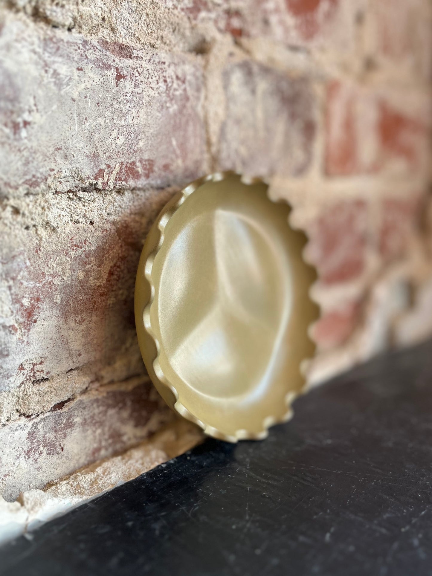 Scalloped Edge Tray - Moss
