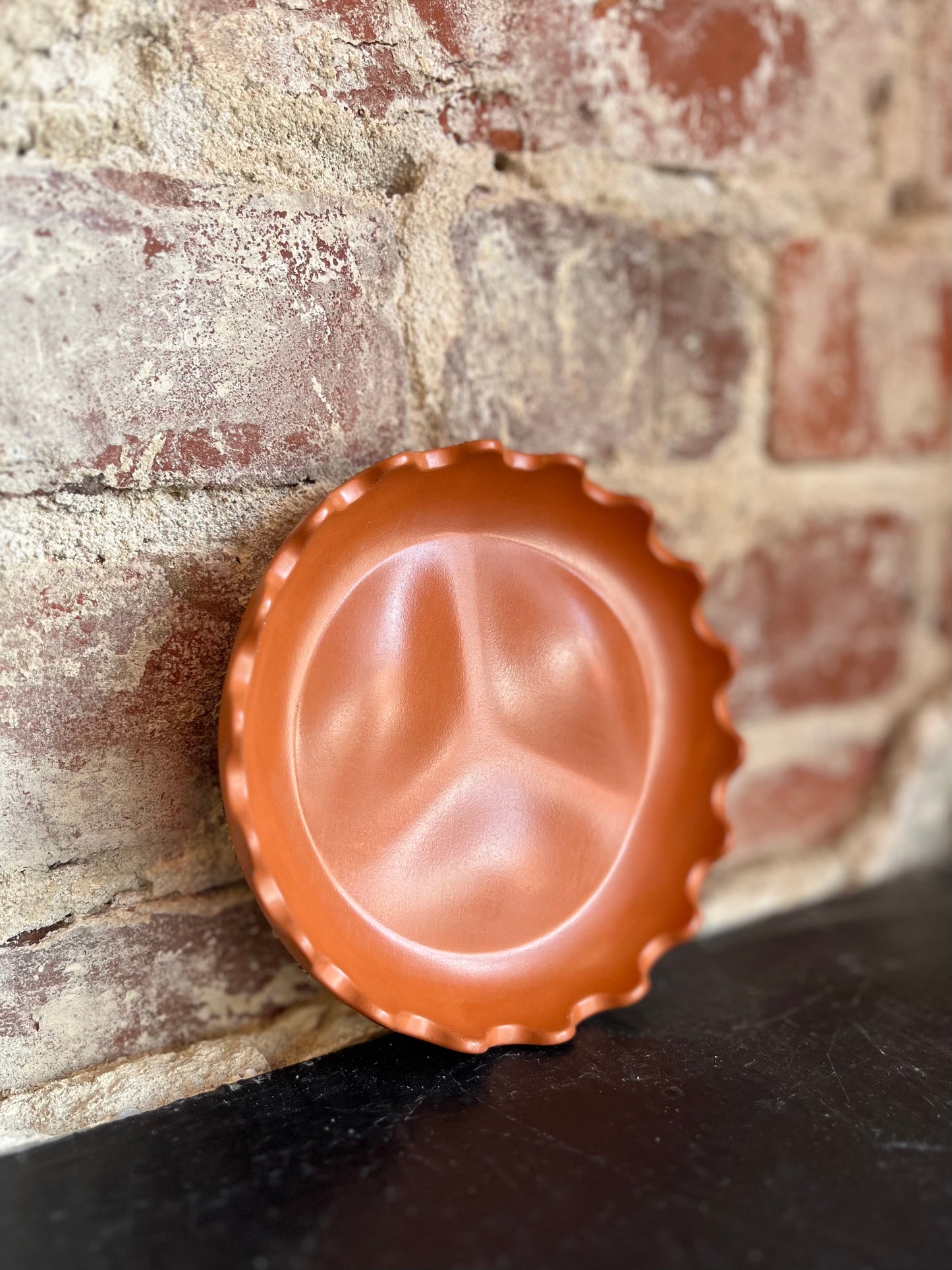 Scalloped Edge Tray - Terracotta