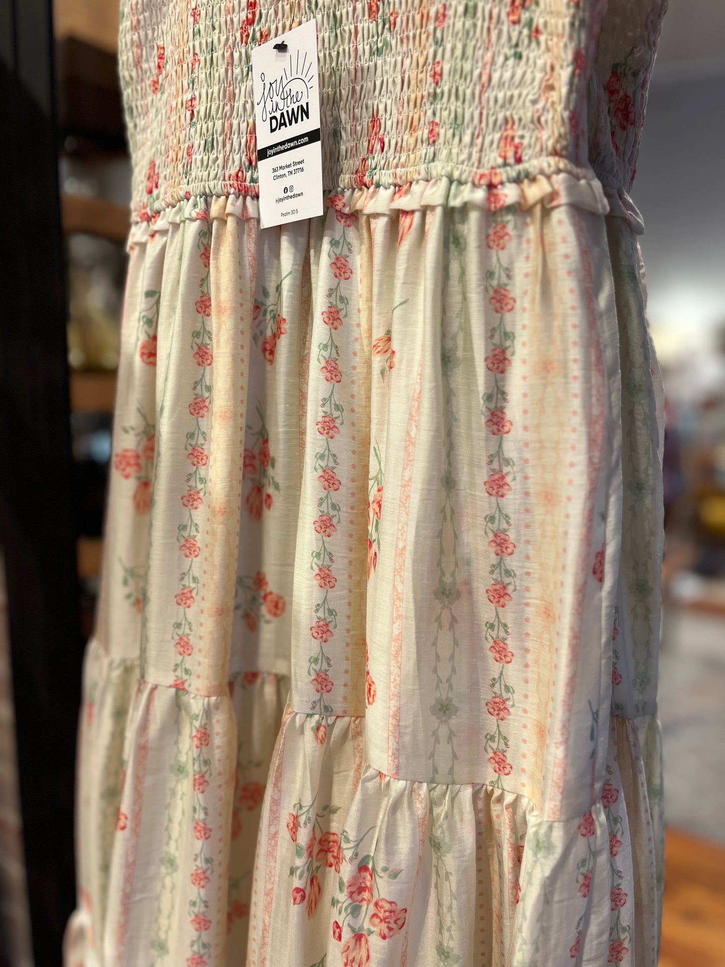 Floral Lace Tiered Dress - Pink