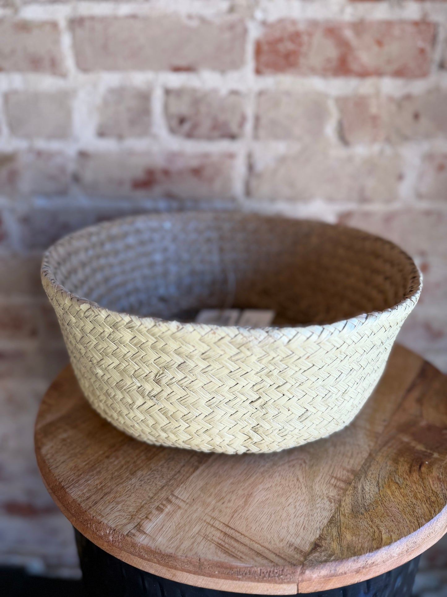 Dipped Seagrass Belly Basket