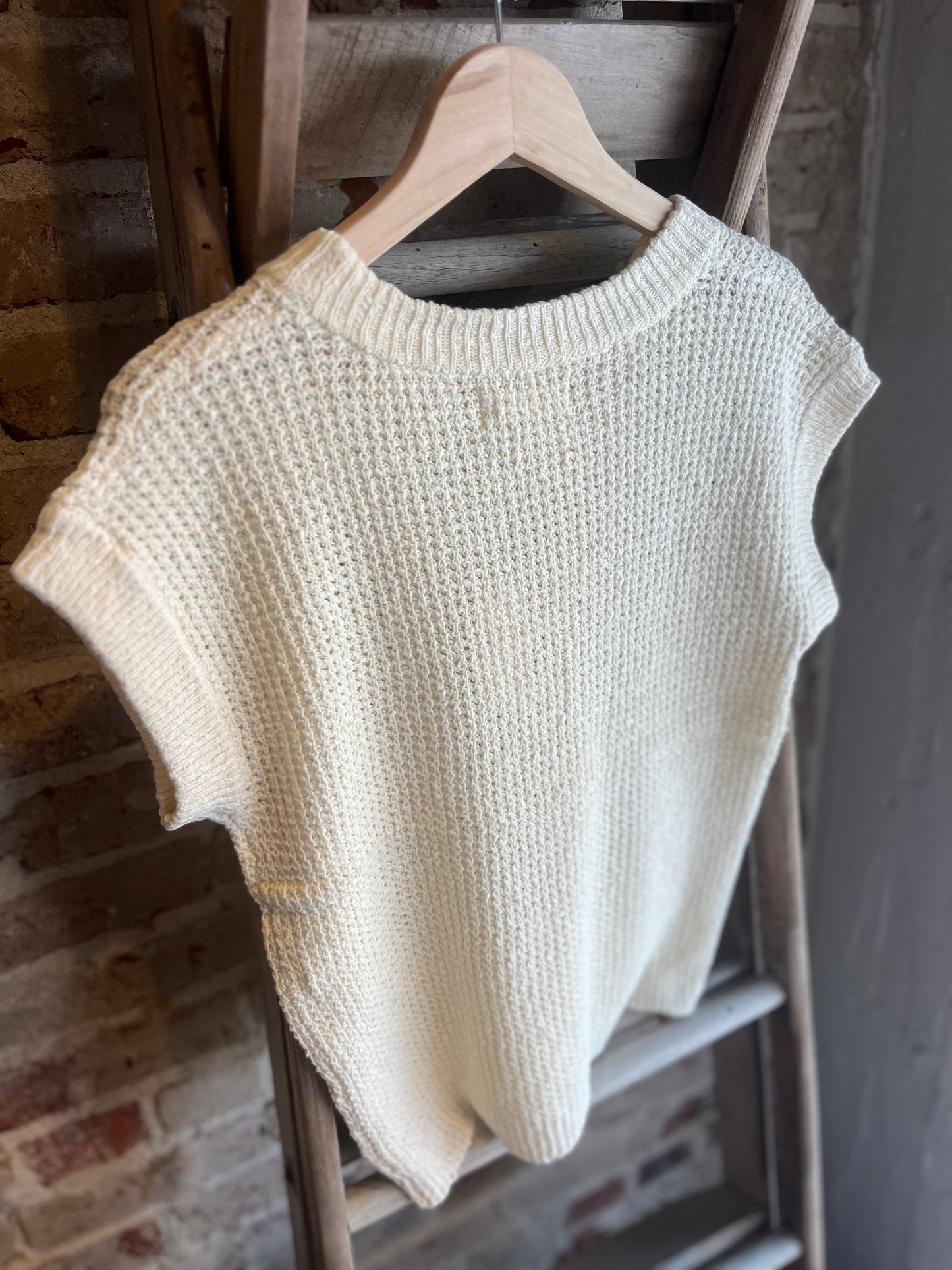Short Sleeve Knit Sweater - Cream