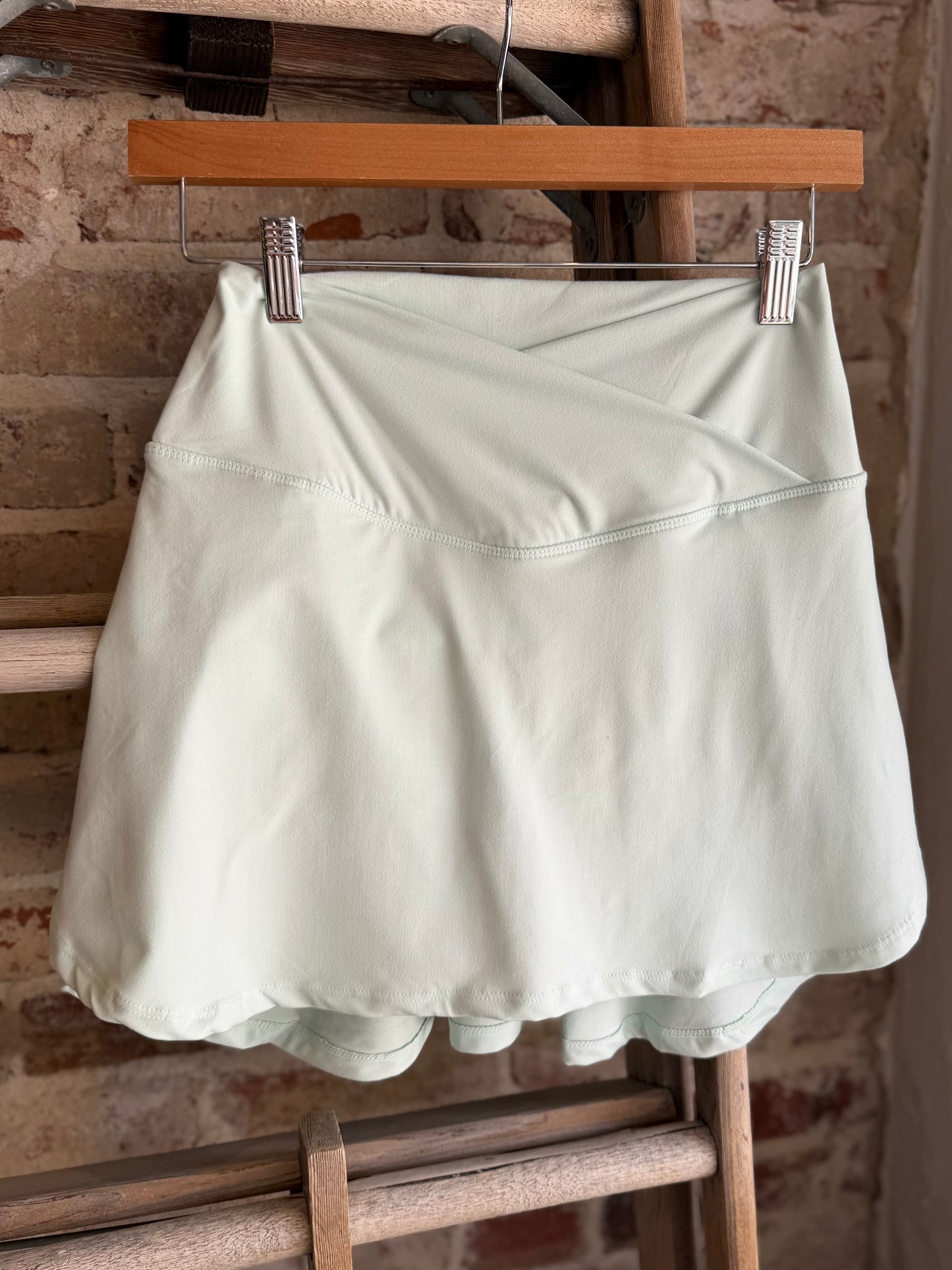 V High Waist Skort -Soft Mint