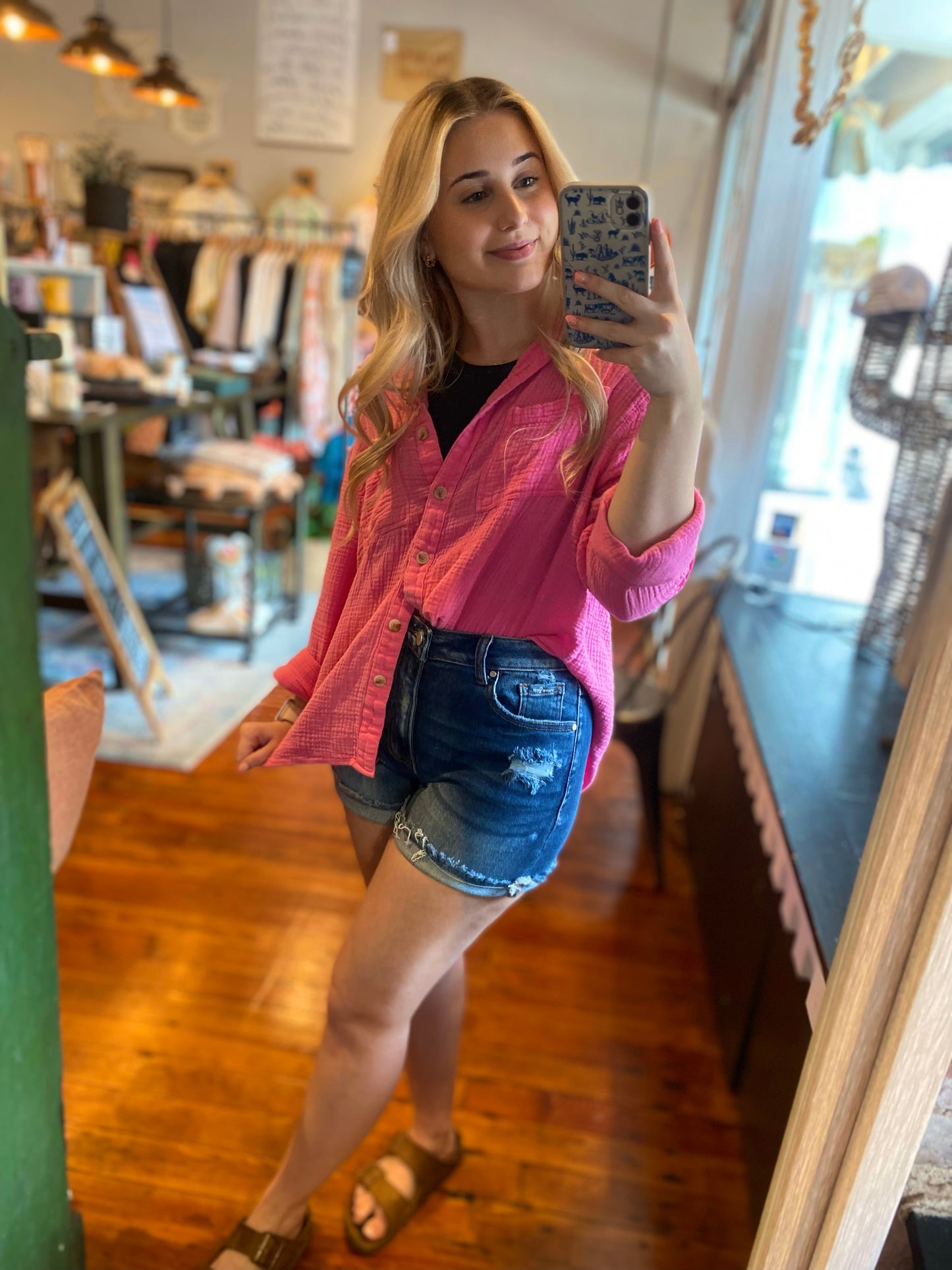 Frayed Hem Denim Shorts- Dark