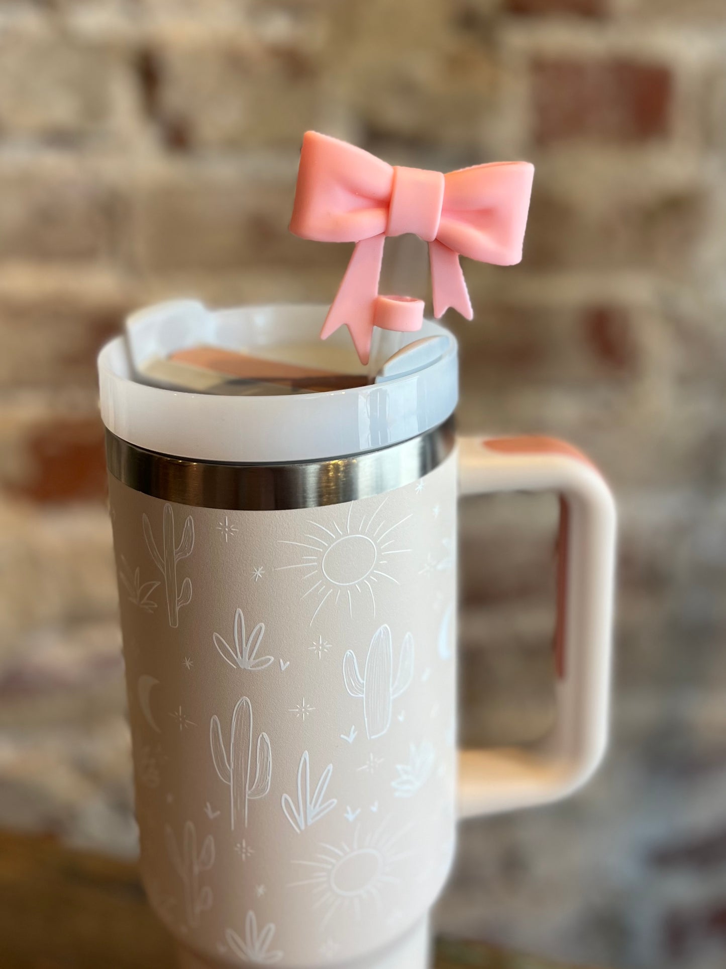 Large Rose Bow Straw Cover