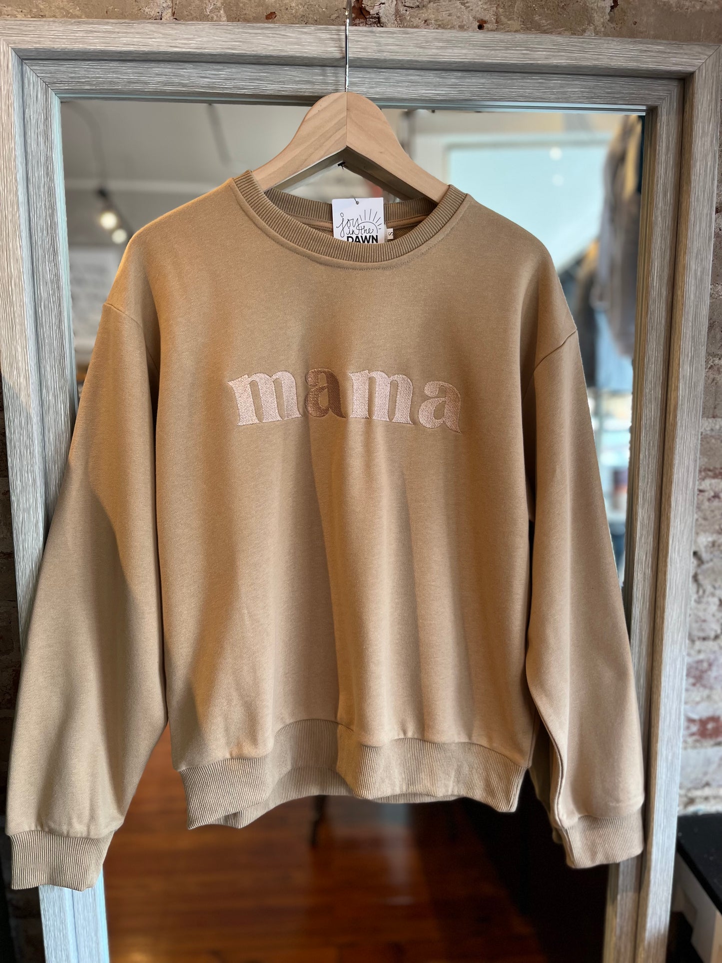 MAMA Embroidered Sweatshirt