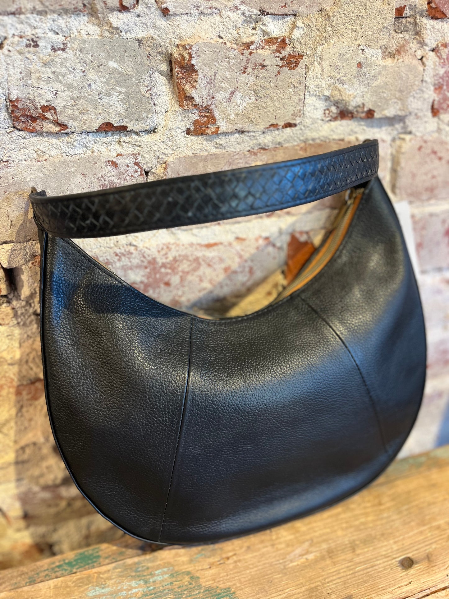 Saddle Shoulder Bag- Black