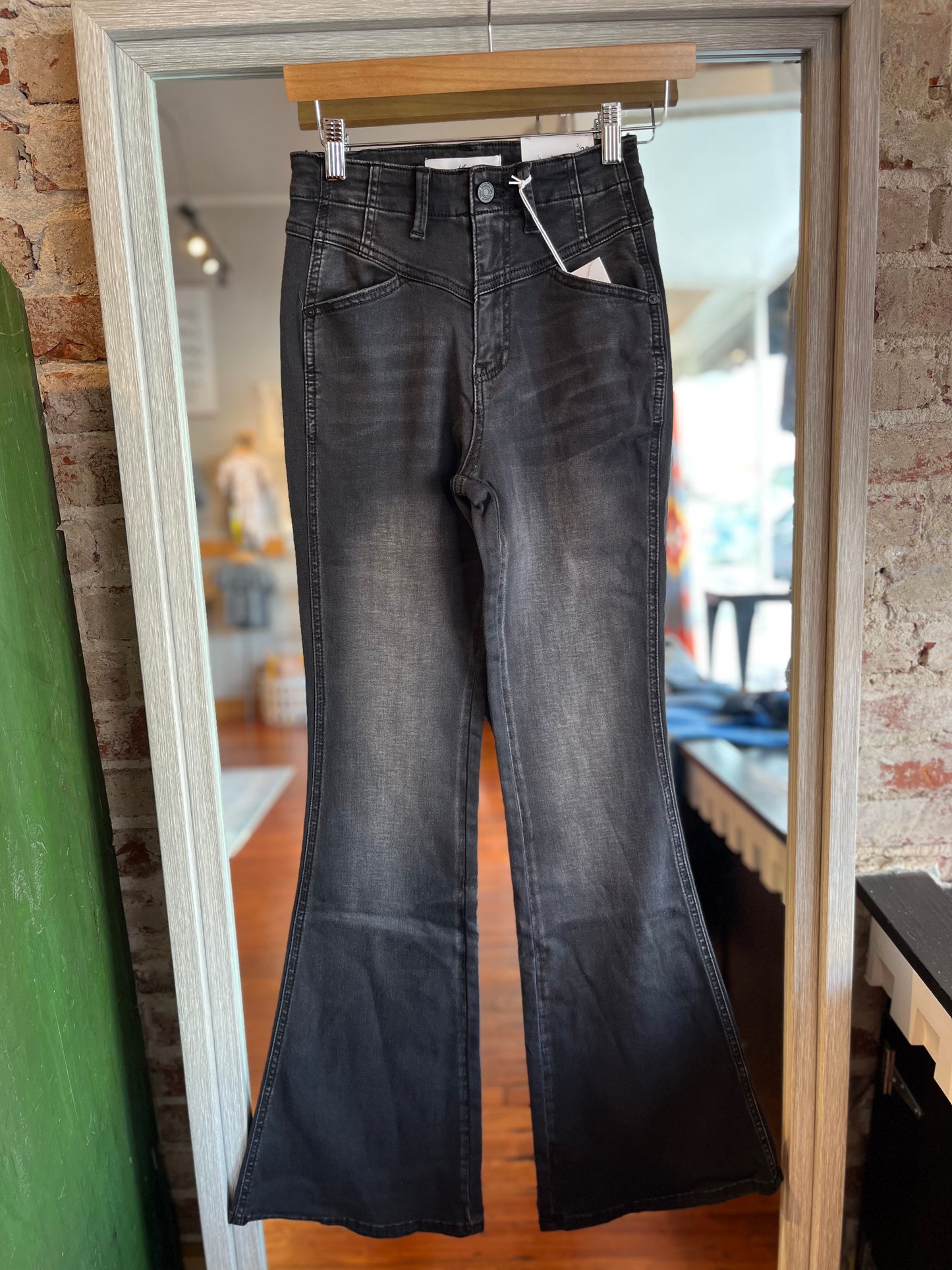 High Rise Flare- Black