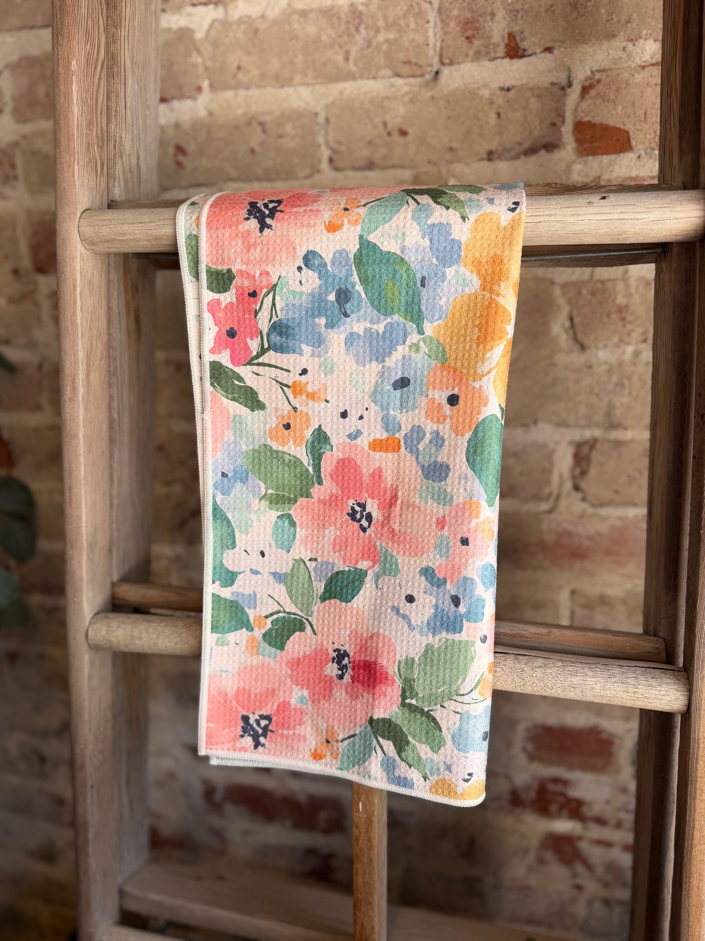 Fresh Cut Florals Hand Towel
