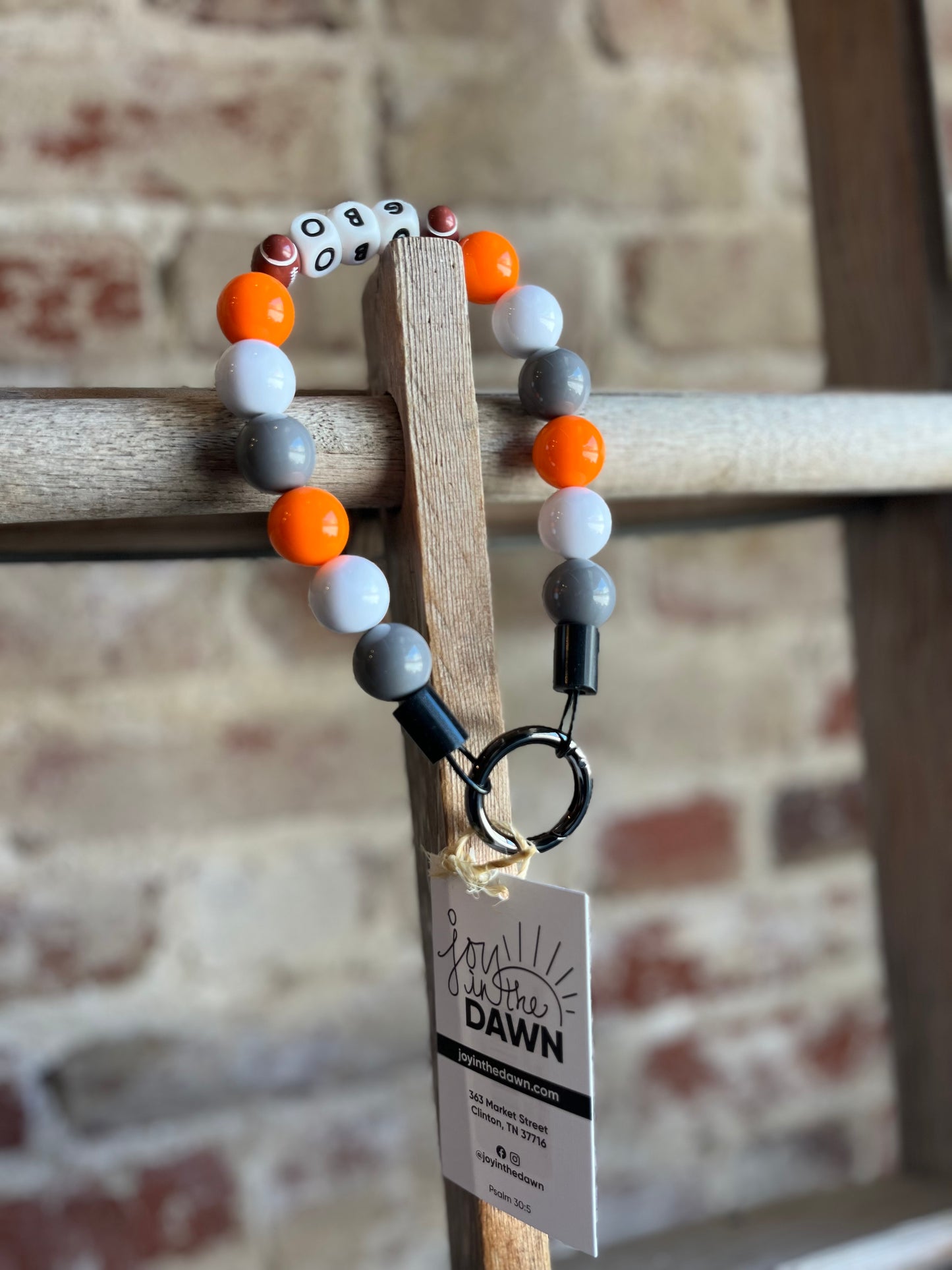 GBO Pet Necklace - Orange/White