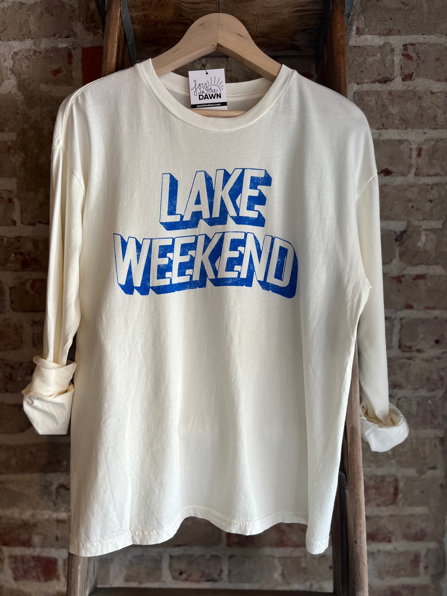 Lake Weekend Long Sleeve Tee- Cream