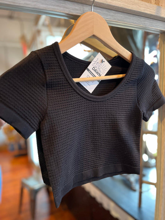 Simple Crop Tee- Black