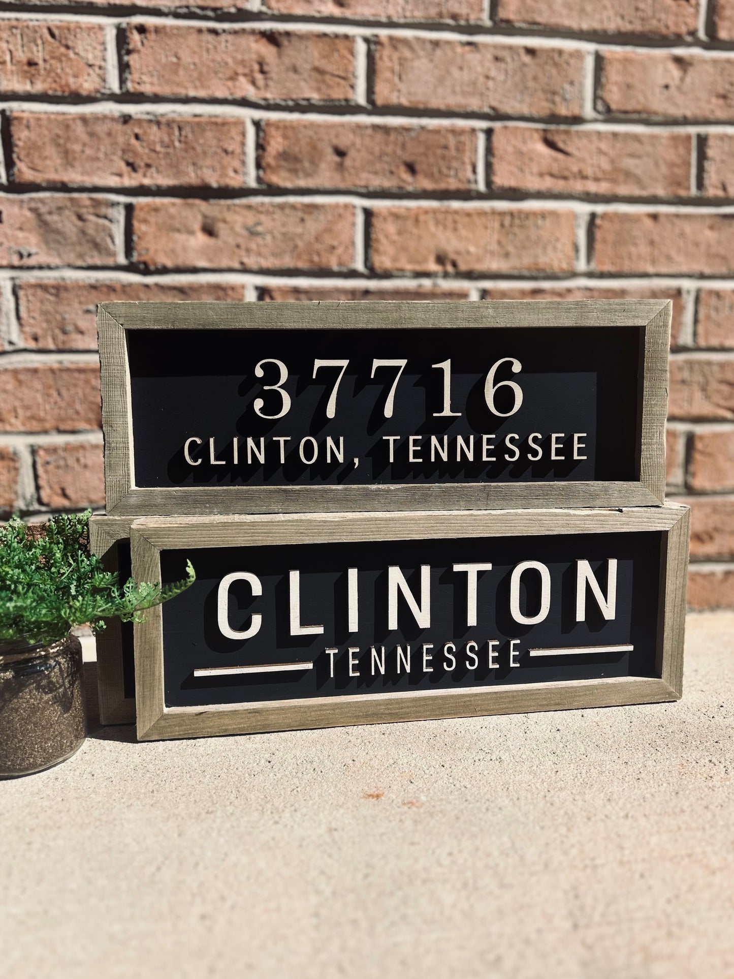 CLINTON, Tennessee Handmade Sign