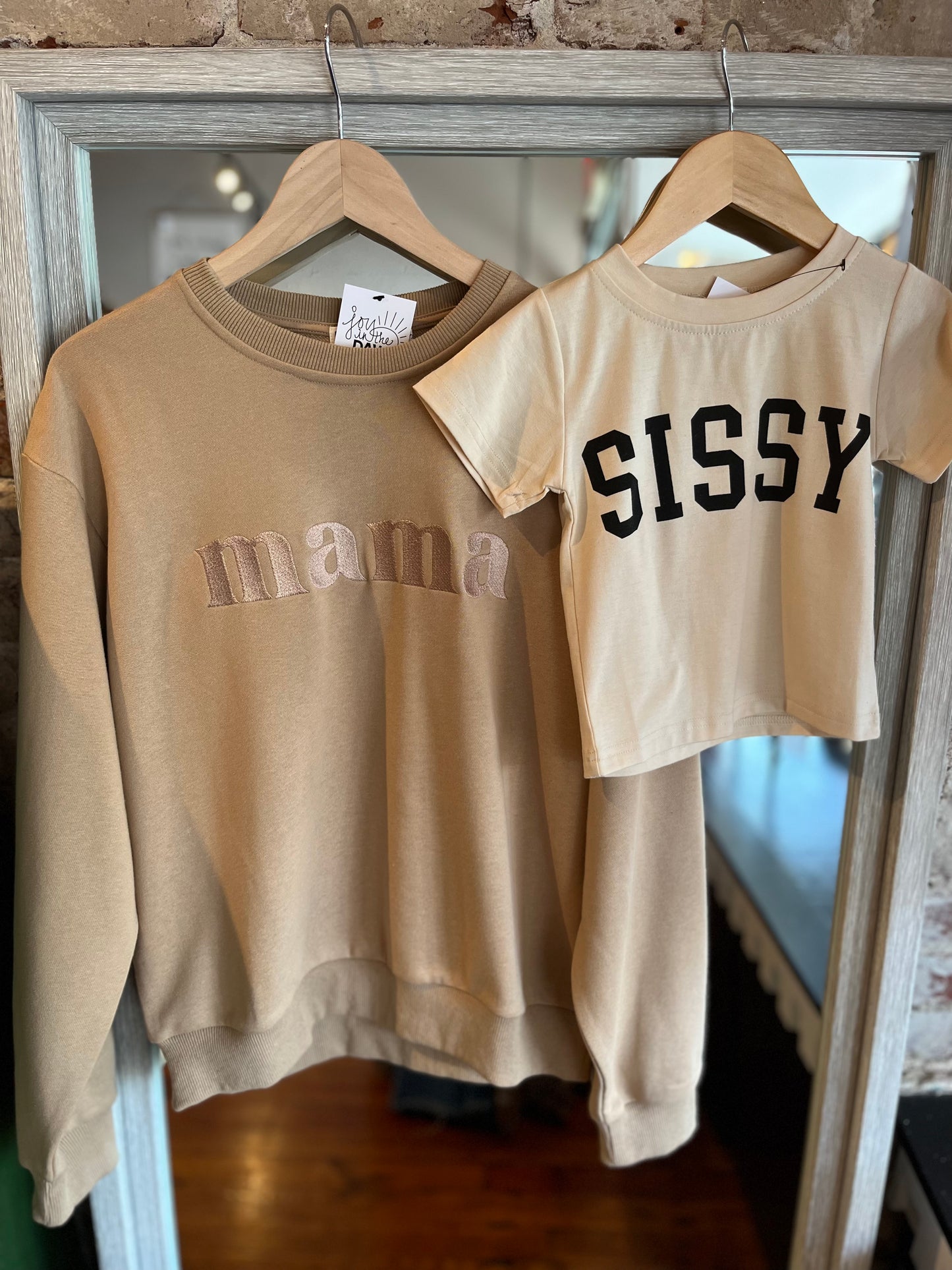 MAMA Embroidered Sweatshirt