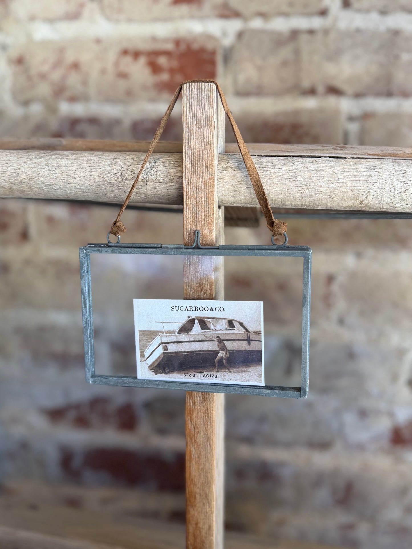 Horizontal Hanging Zinc Frame - 3x5"