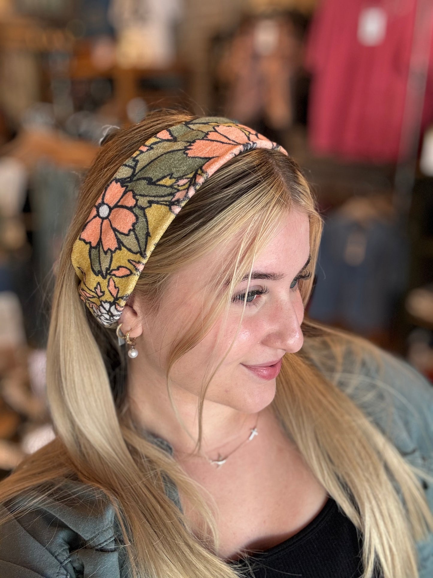 The Daisy Velvet Headband