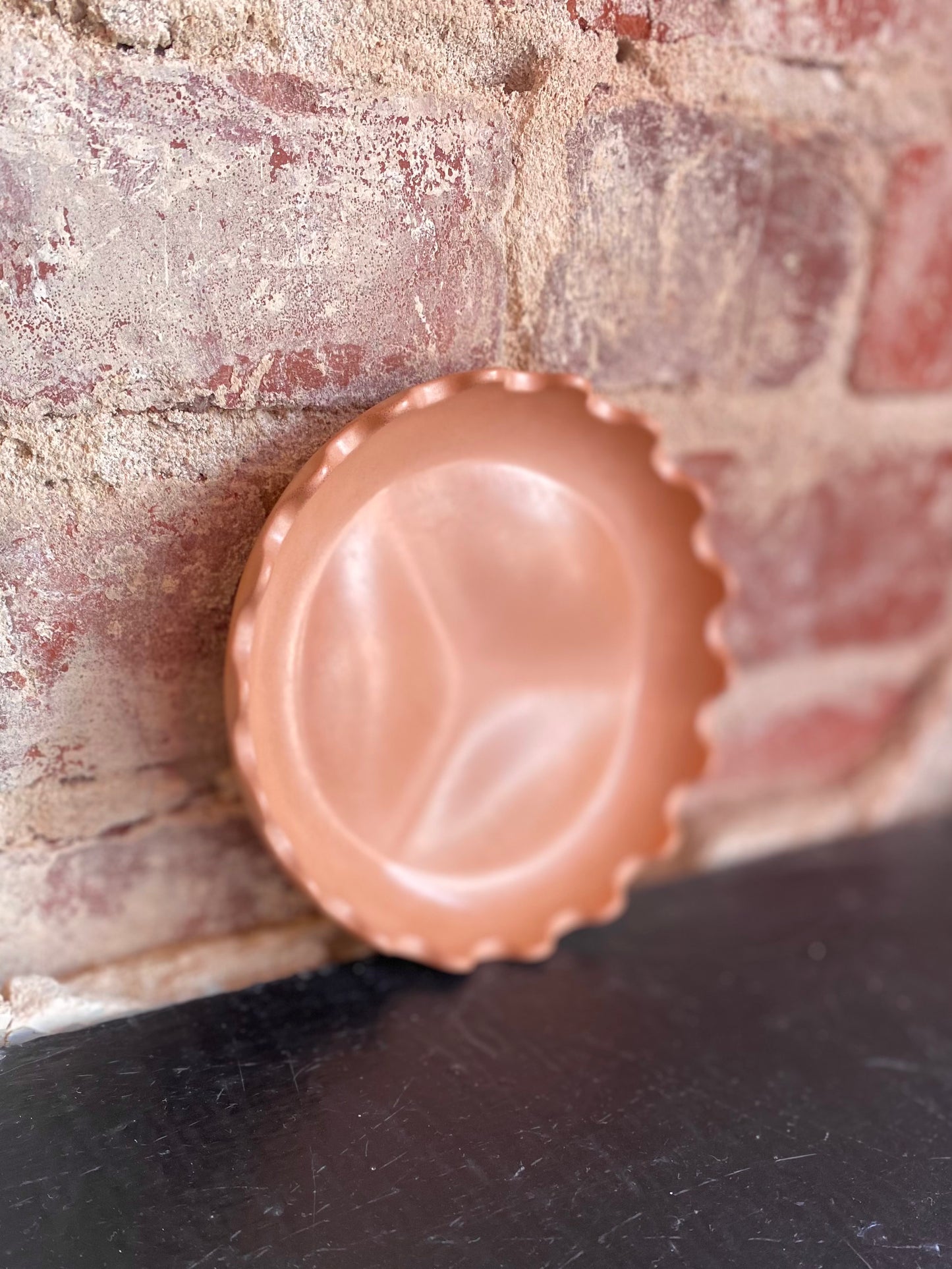 Scalloped Edge Tray - Buff