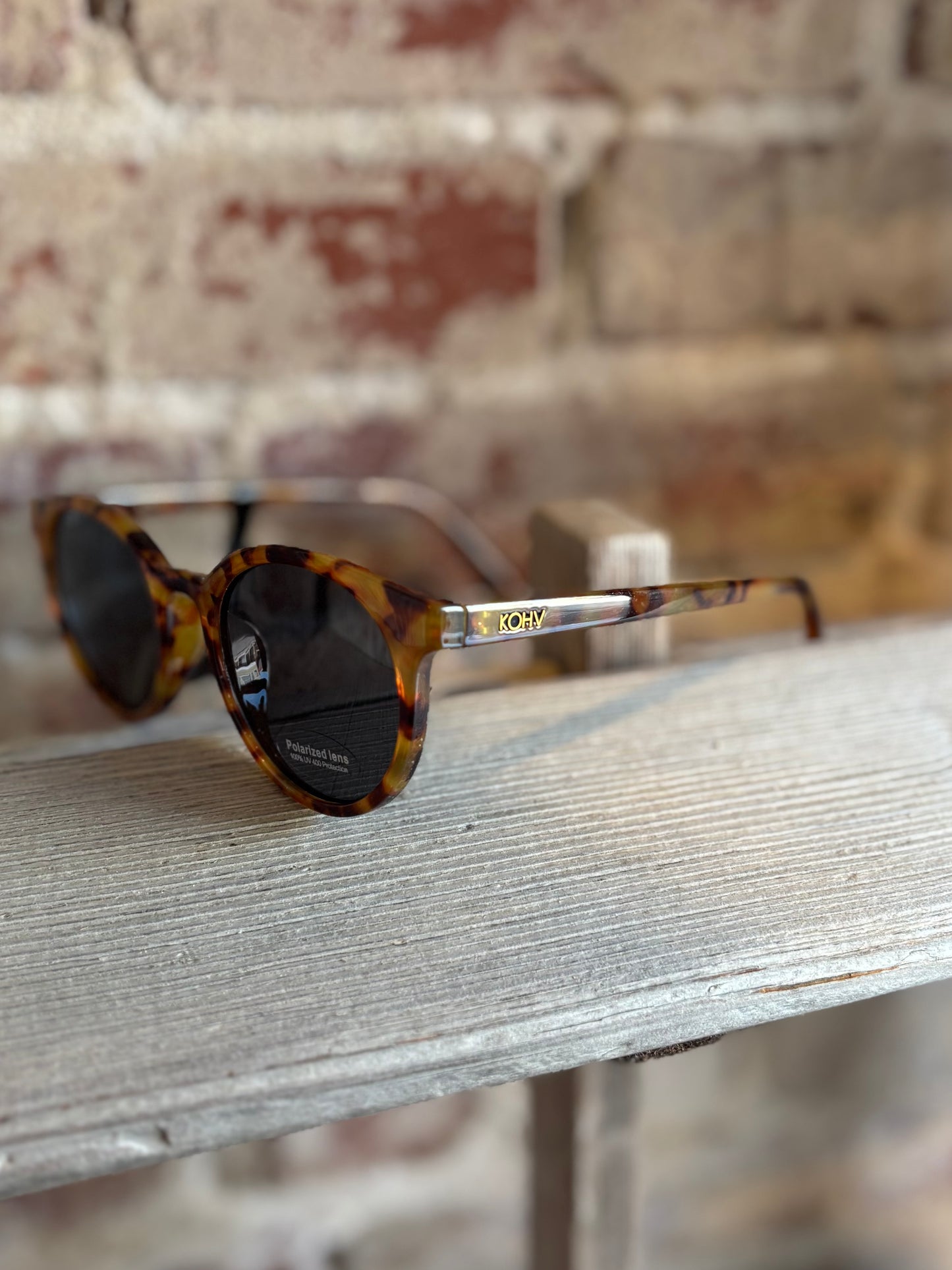 Heron Amber Round Sunglasses - Tortoise