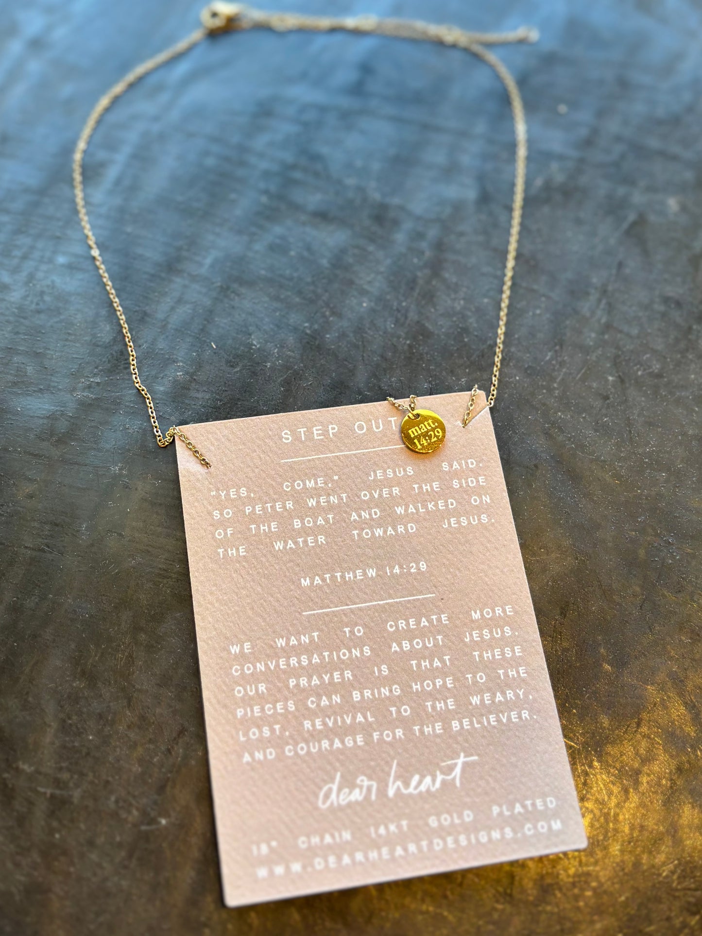 Step Out Disc Necklace
