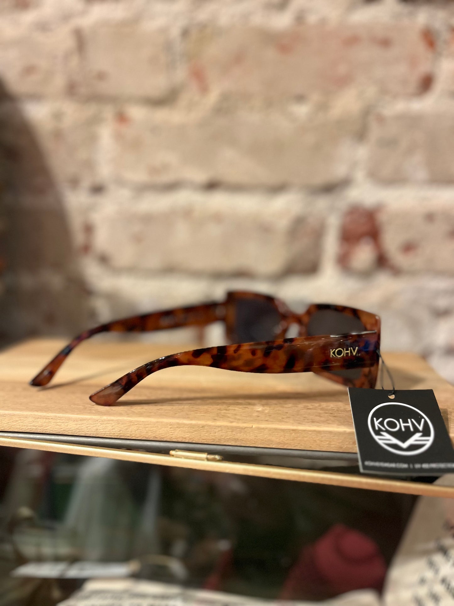 Breeze Tortoise Rectangle Sunglasses