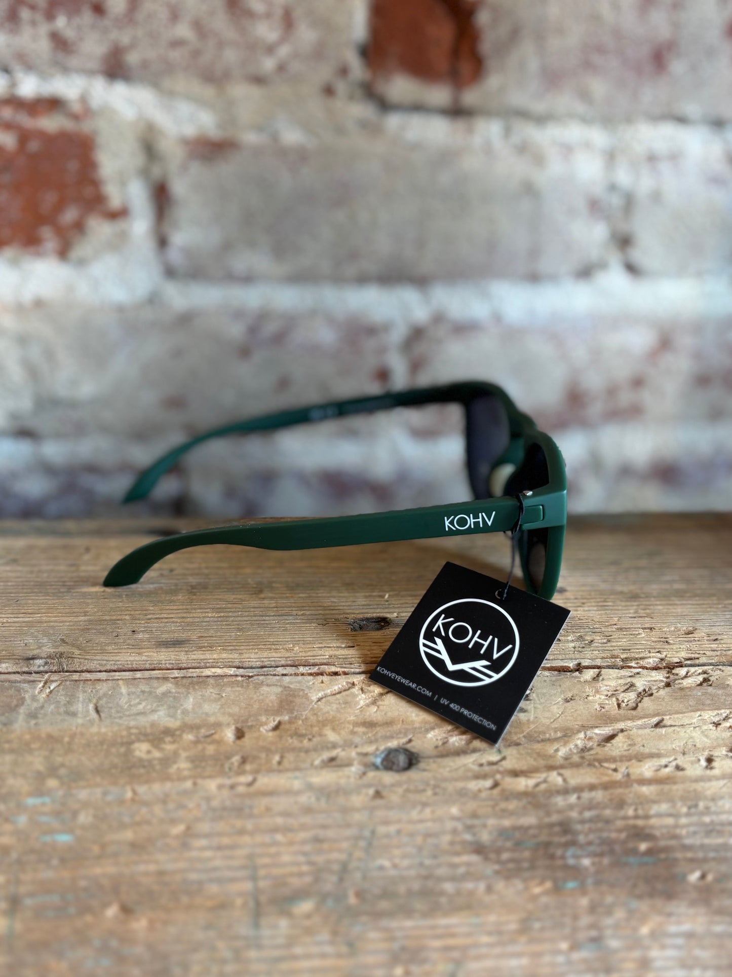 Stride Polarized Round Sunglasses - Green/Blush