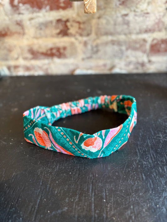 The Winnie Velvet Headband