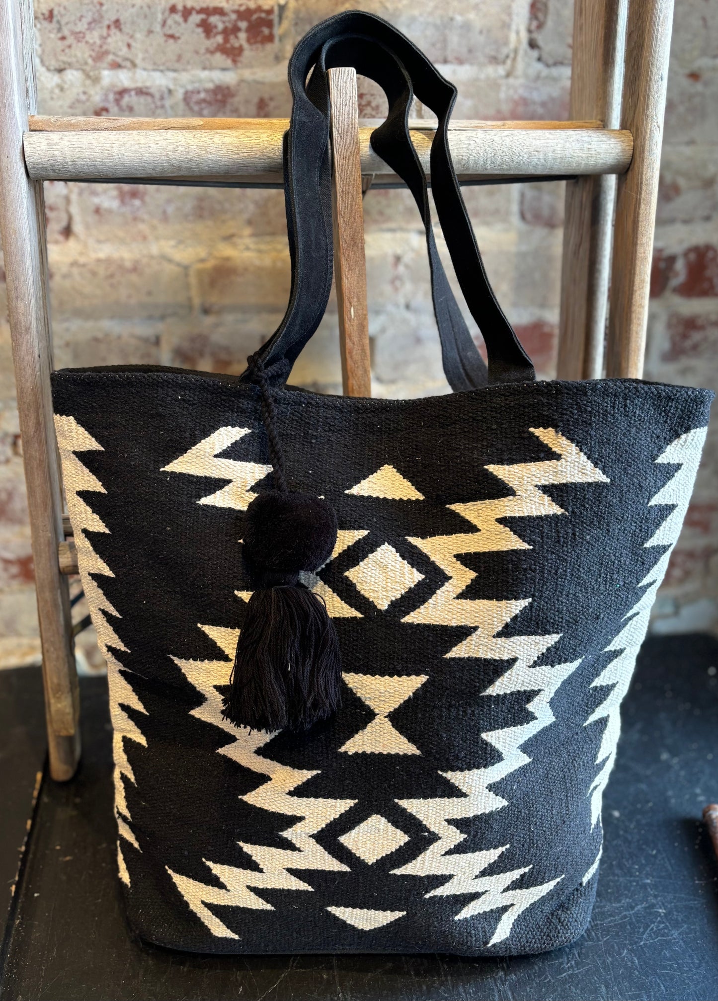 Aztec Diamond Tote - Black/White