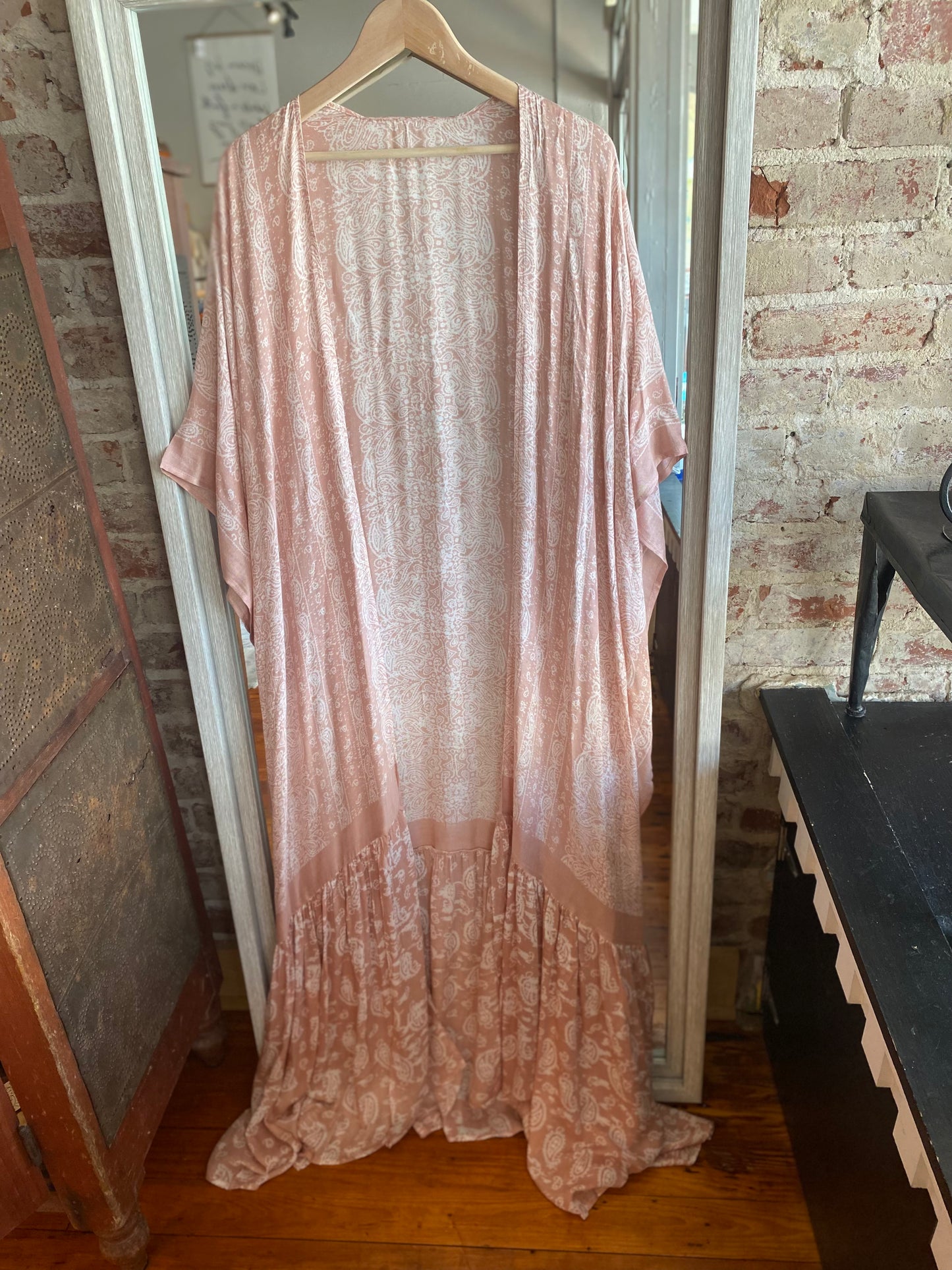 Paisley Free Flow Duster Kimono- Blush