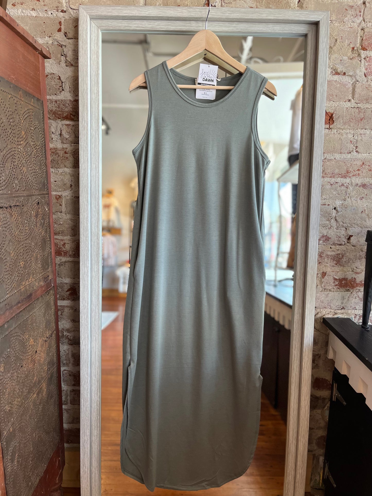 Cassie Sleeveless Pocket Maxi Dress- Light Olive