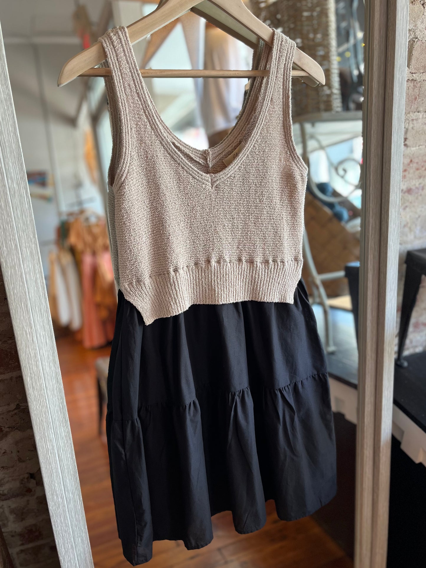 Aries 2.0 Dress- Black/Natural