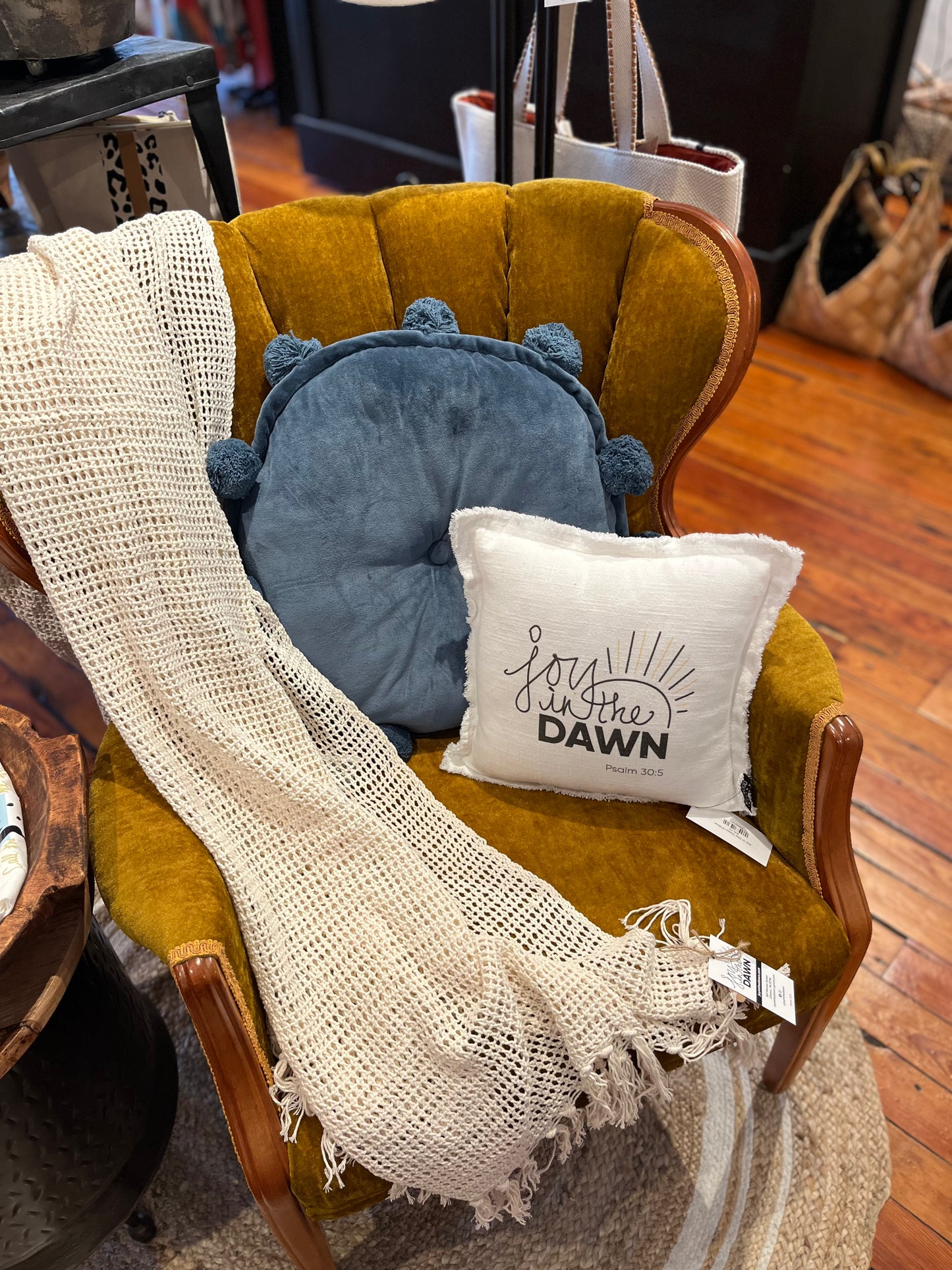Cream Knitted Throw