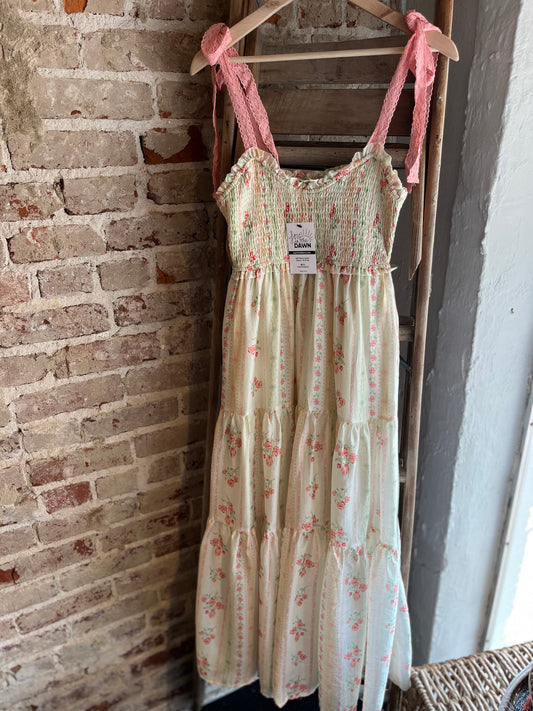 Floral Lace Tiered Dress - Pink