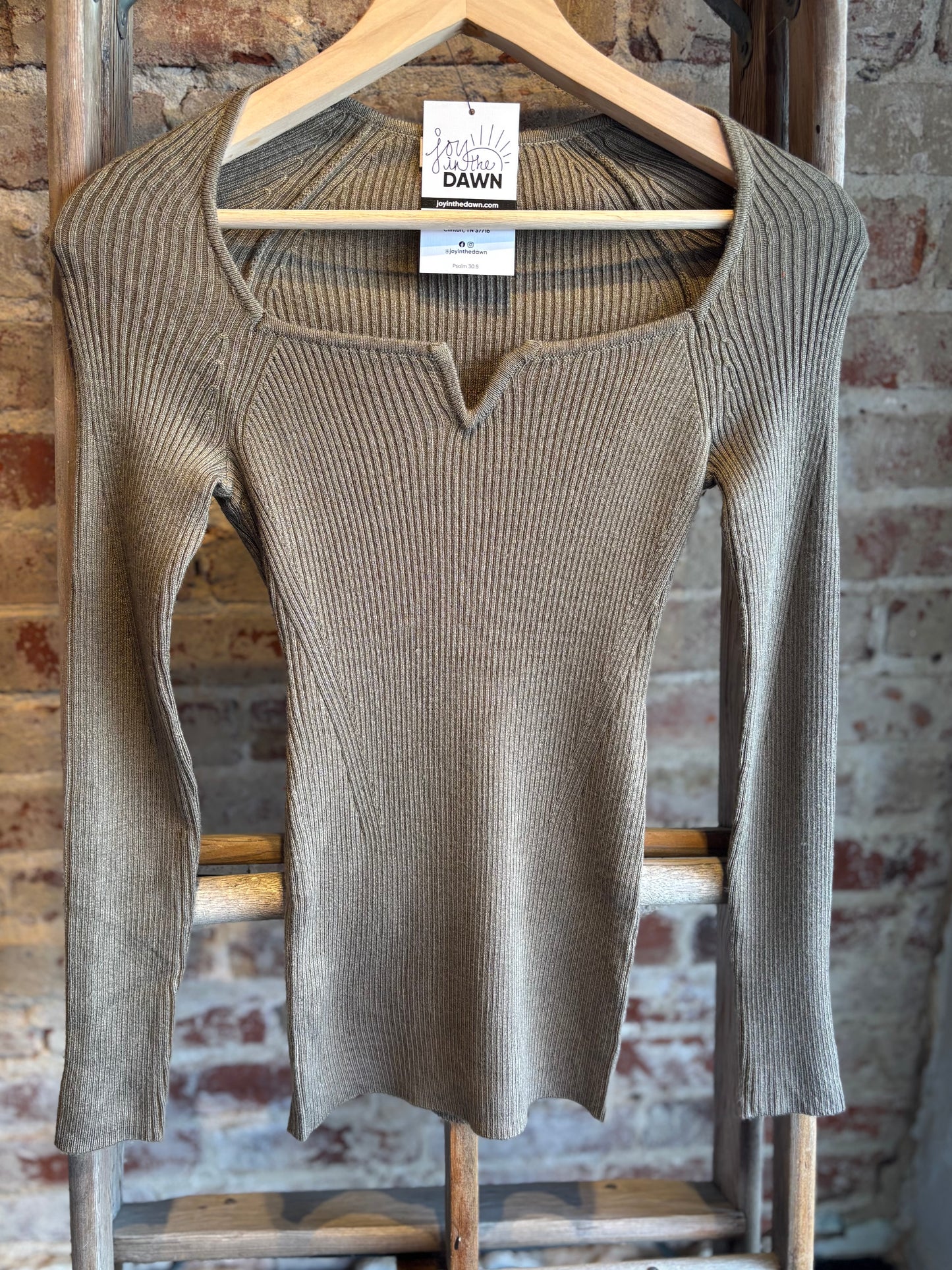 Ribbed Knit Notched V-Neck Top - Taupe