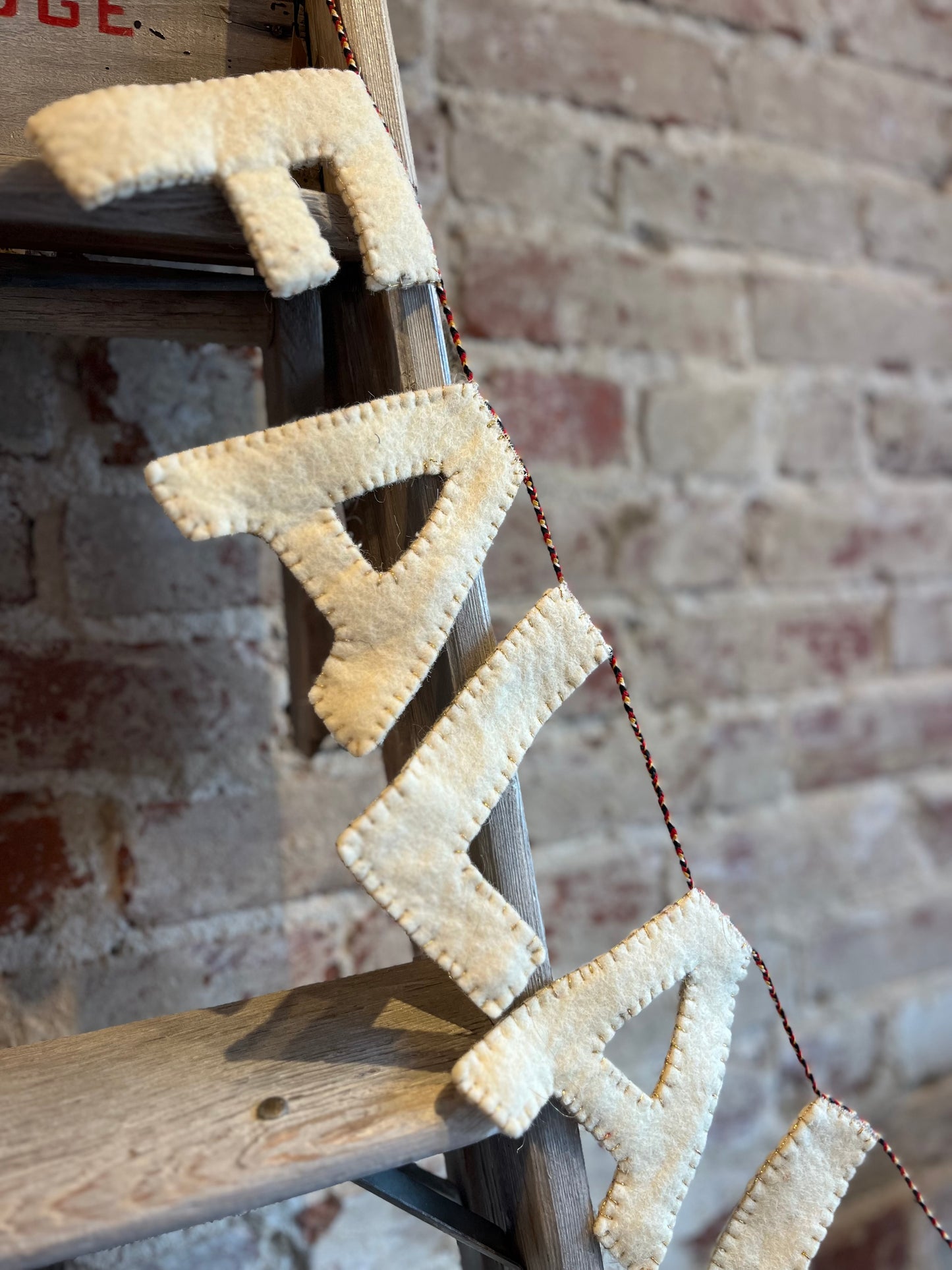 Fa-La-La Felt Garland - Cream and Gold