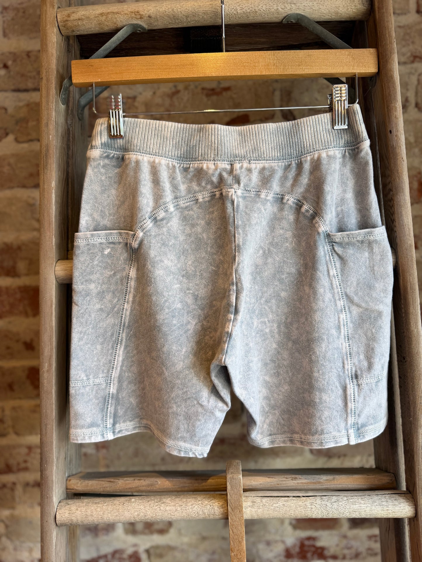 Mineral Wash Biker Shorts - Silver Grey
