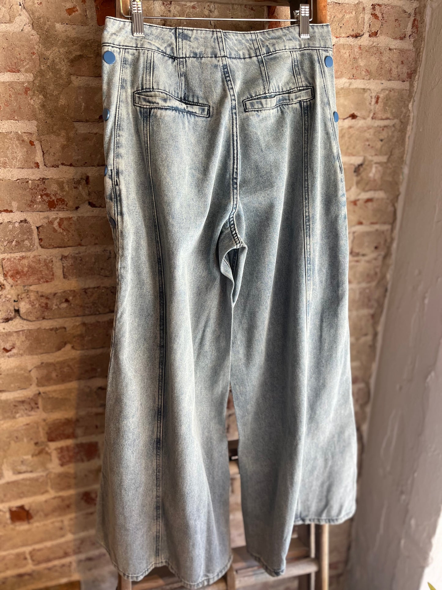 Button Up Wide Leg Denim Jeans