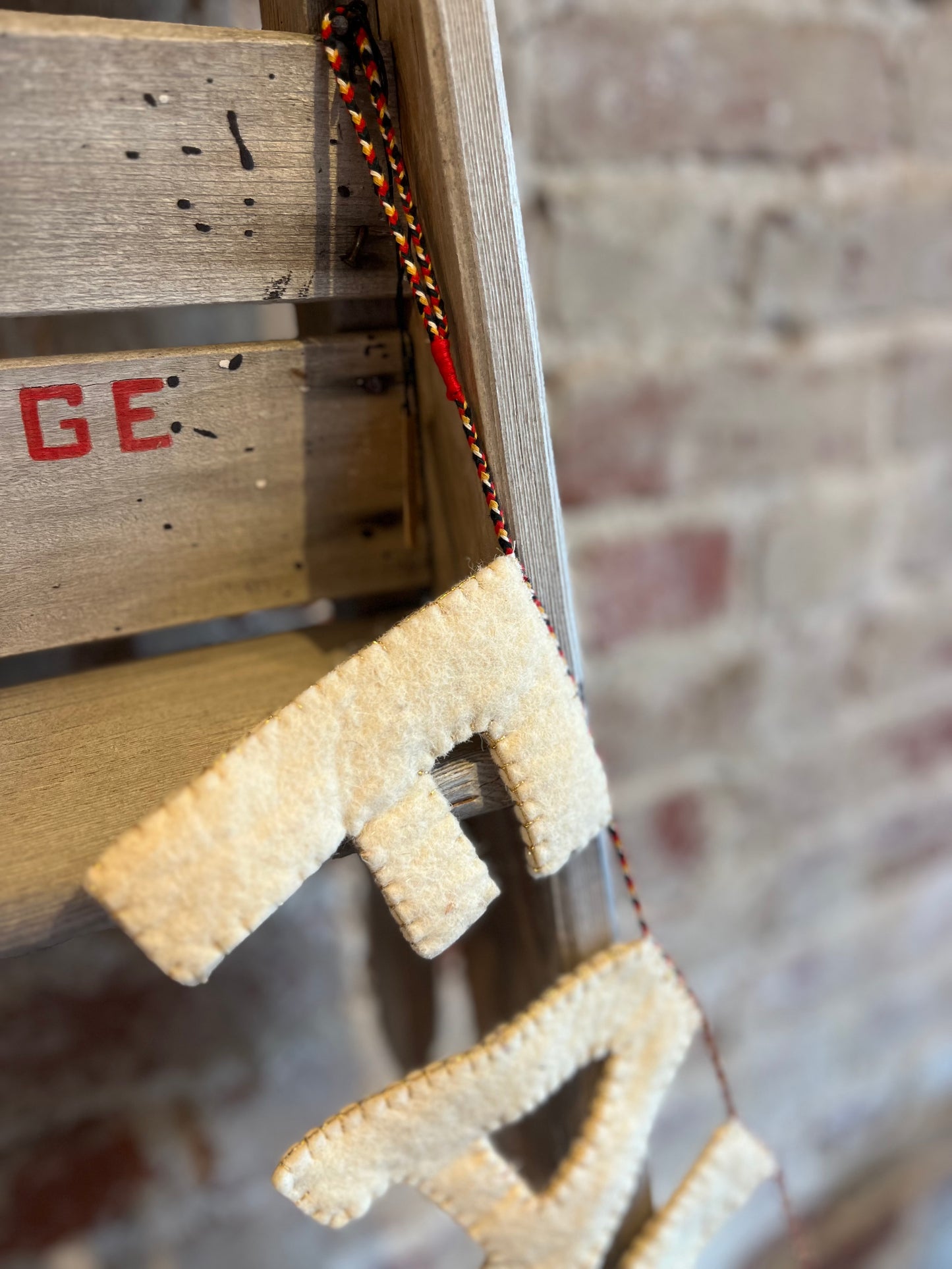 Fa-La-La Felt Garland - Cream and Gold