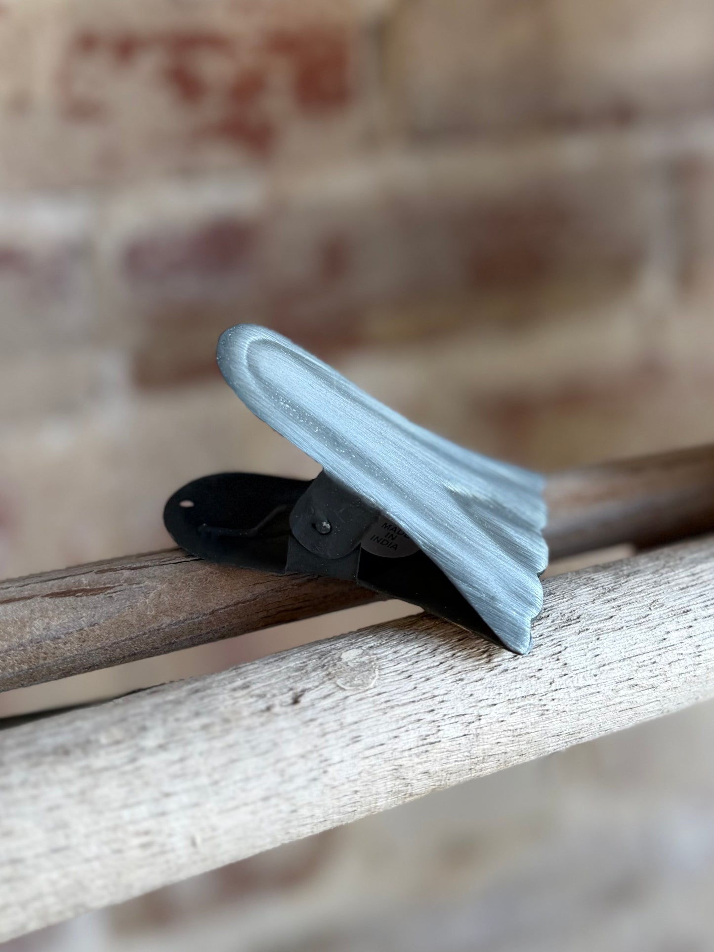 Small Zinc Metal Note Clip