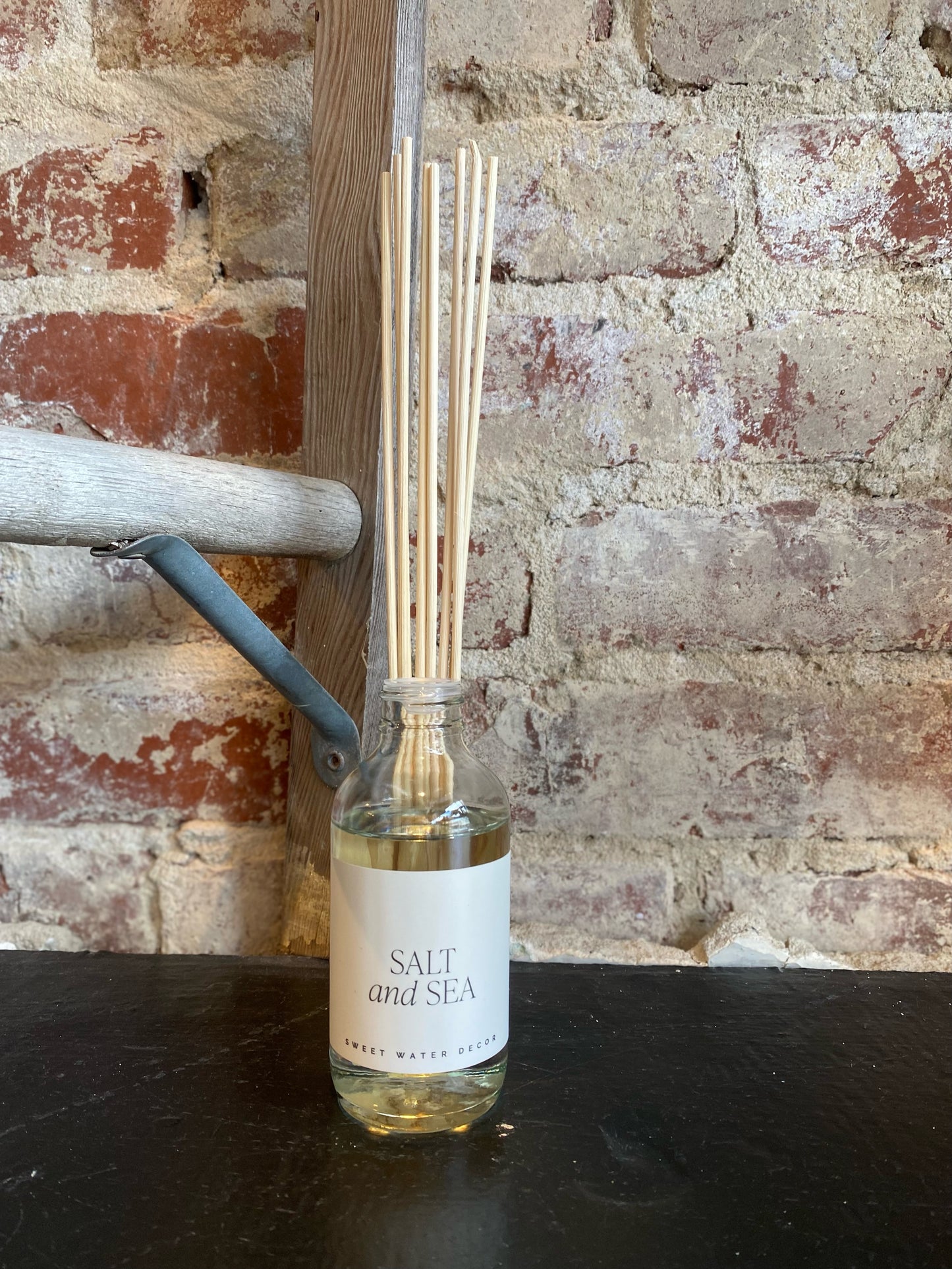 Salt and Sea Reed Diffuser-Clear