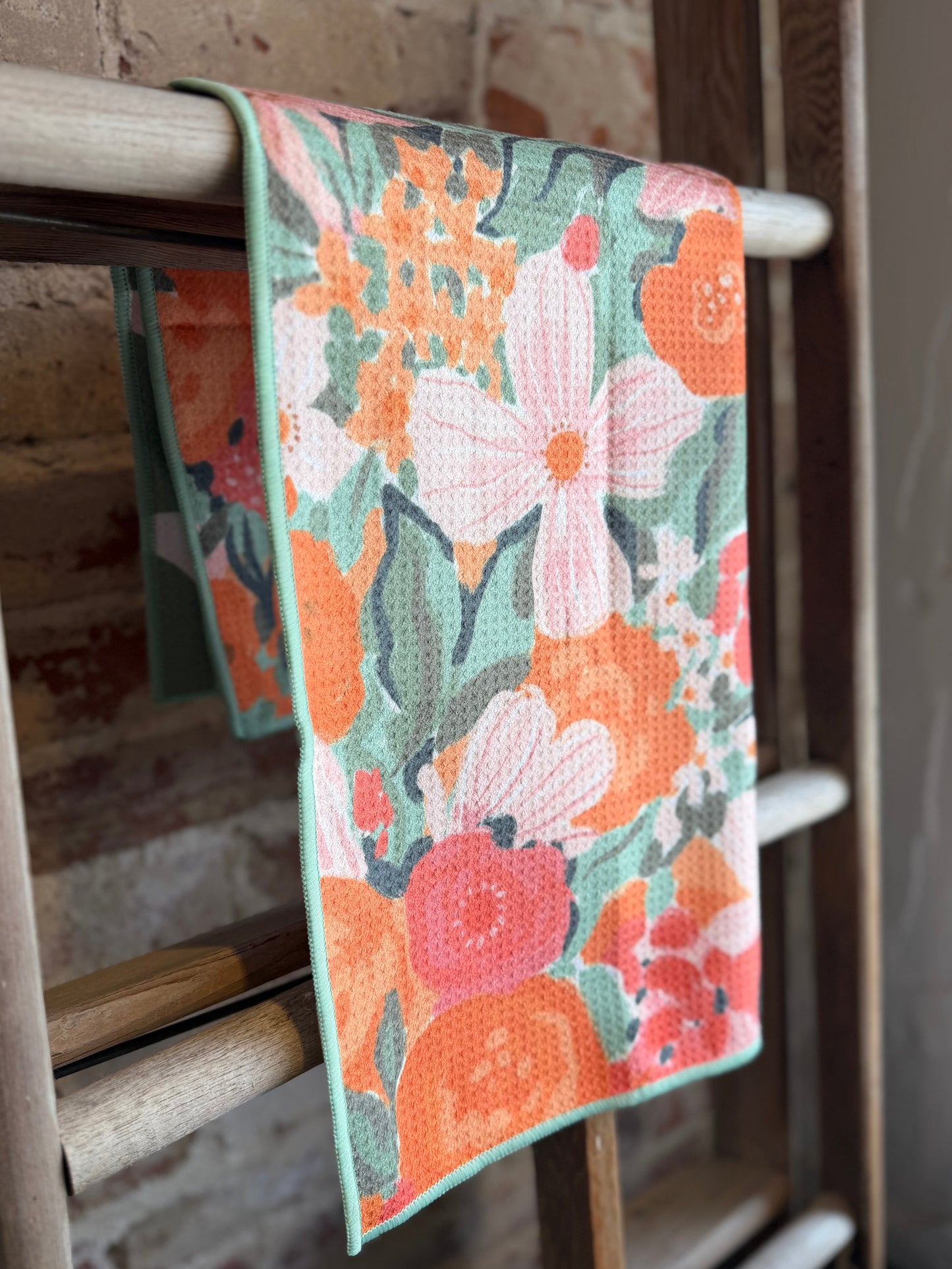 Manhattan Floral Reversible Hand Towel