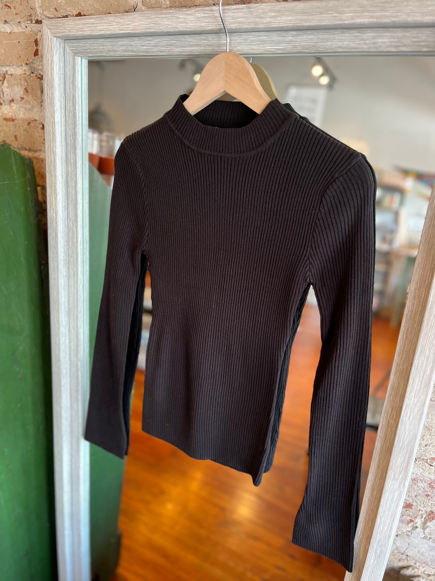 Daphne Mock Neck Sweater- Black