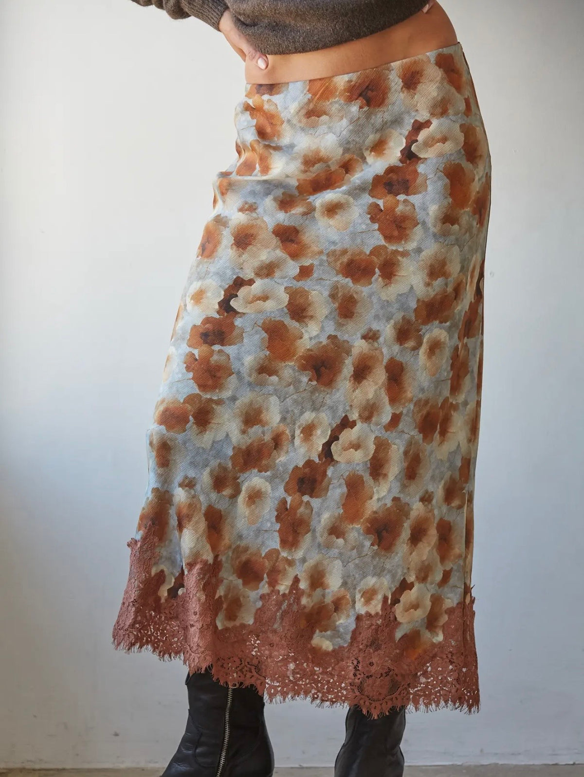 Woven Floral Pencil Midi Skirt