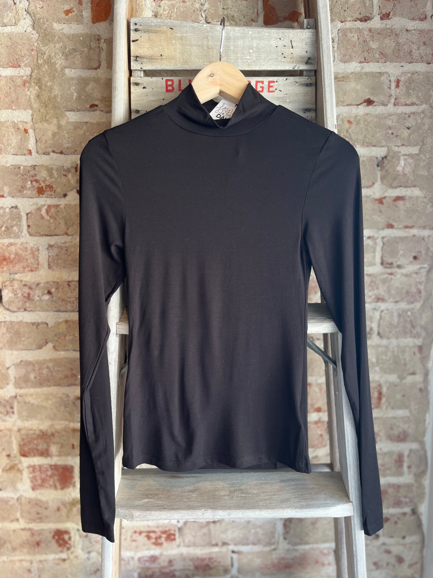 Layering Turtleneck Top- Black