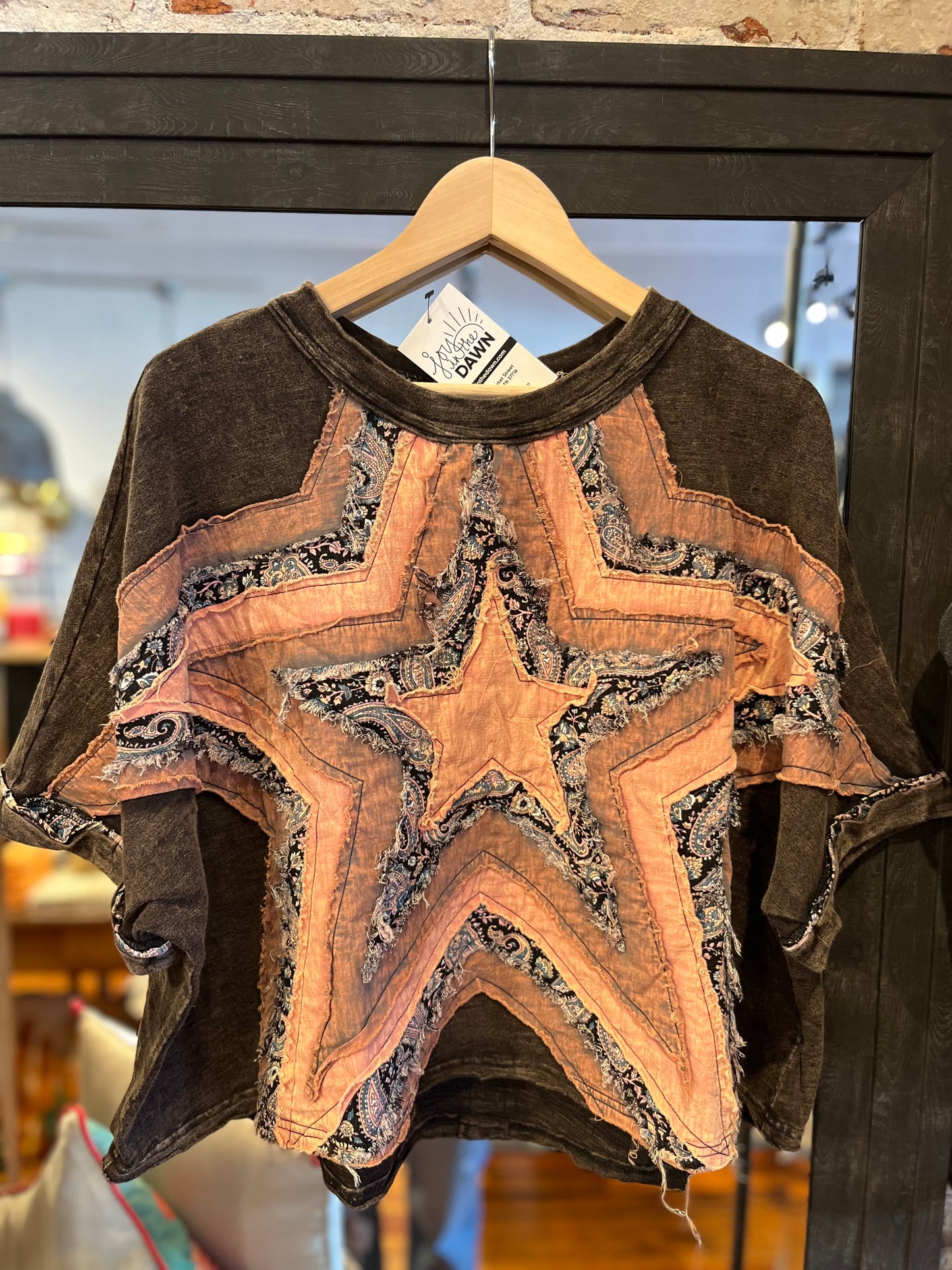 Star Patch Top- Black