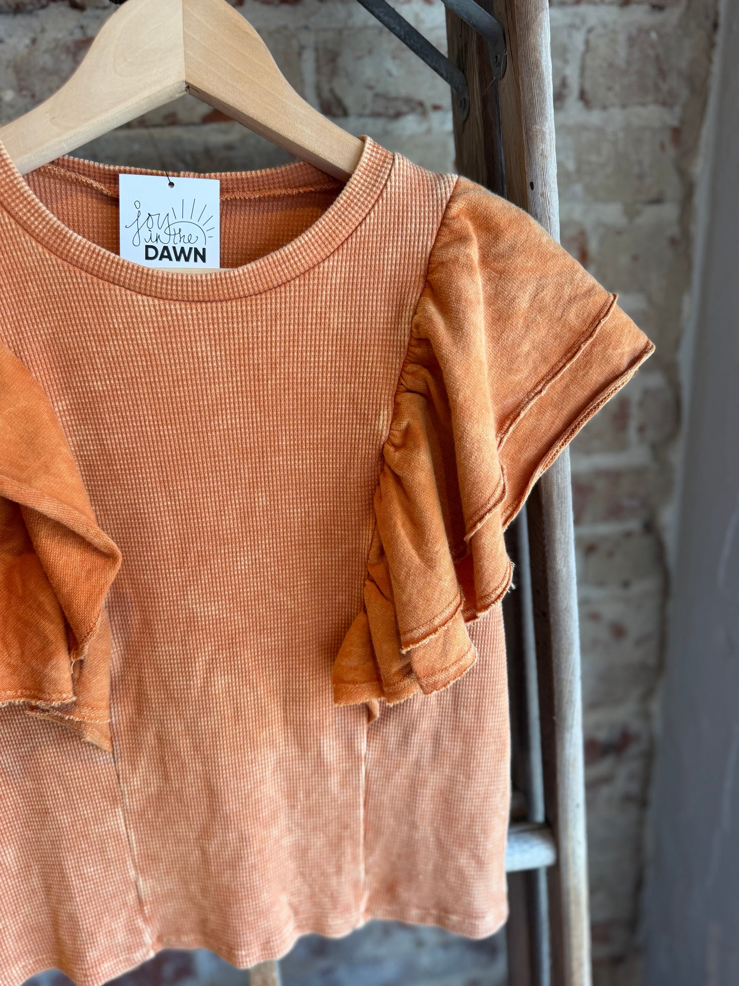 Mineral Washed Ruffle Sleeve Waffle Top -Orange
