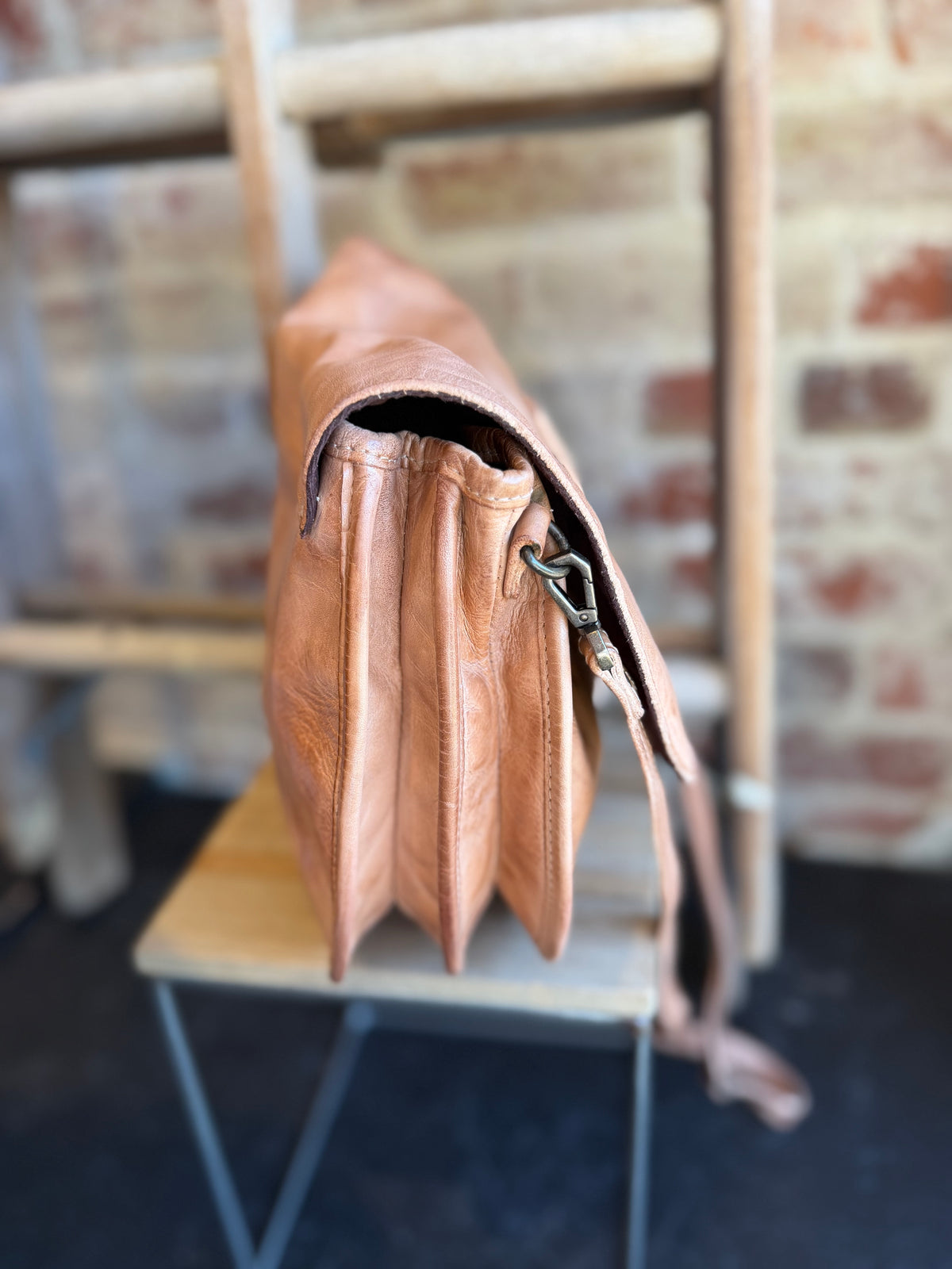 Sequoia Leather Bag - Tan Rustic