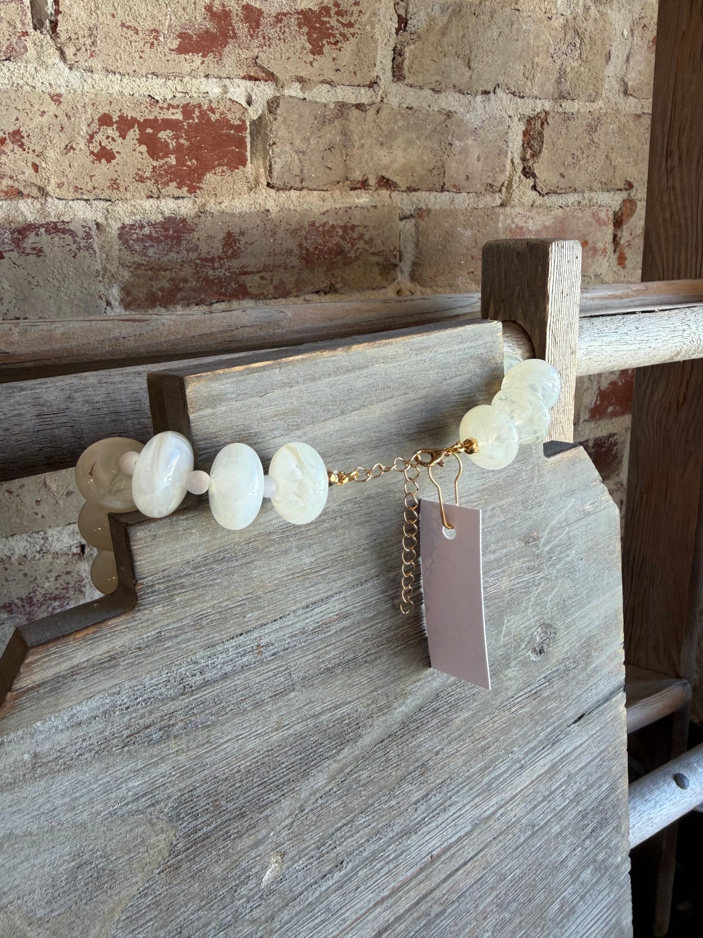 Circle Bauble Ball Necklace - Ivory