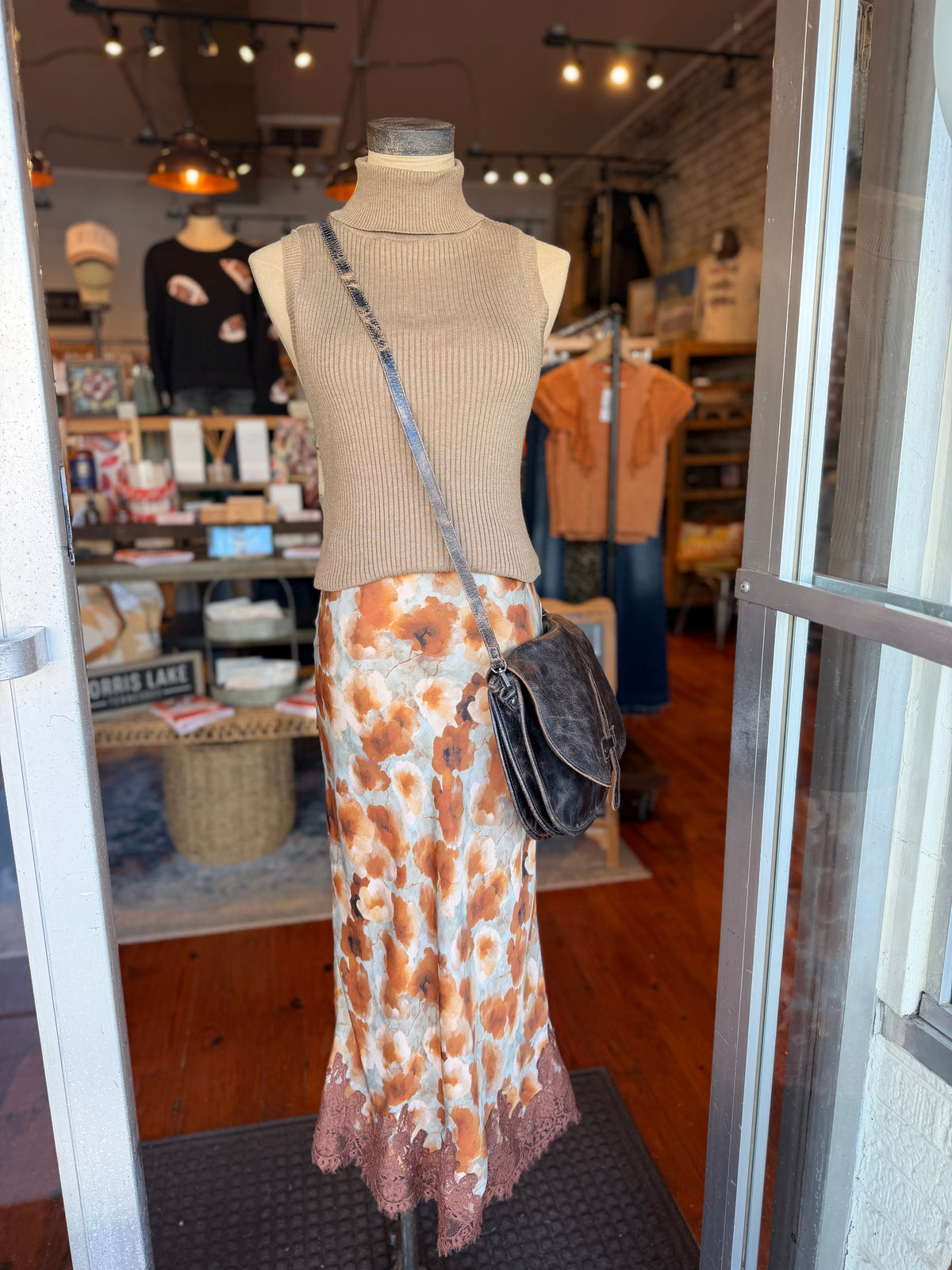 Knit Turtleneck Sleeveless Top- Brown