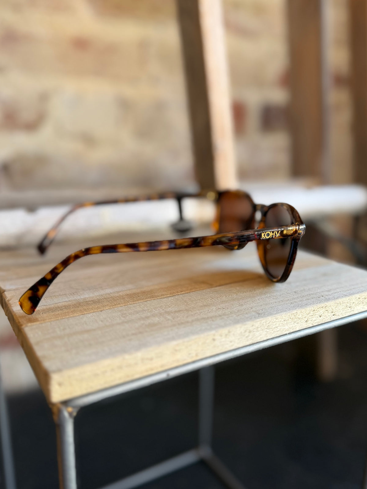 Bean Classic Tortoise Round Sunglasses