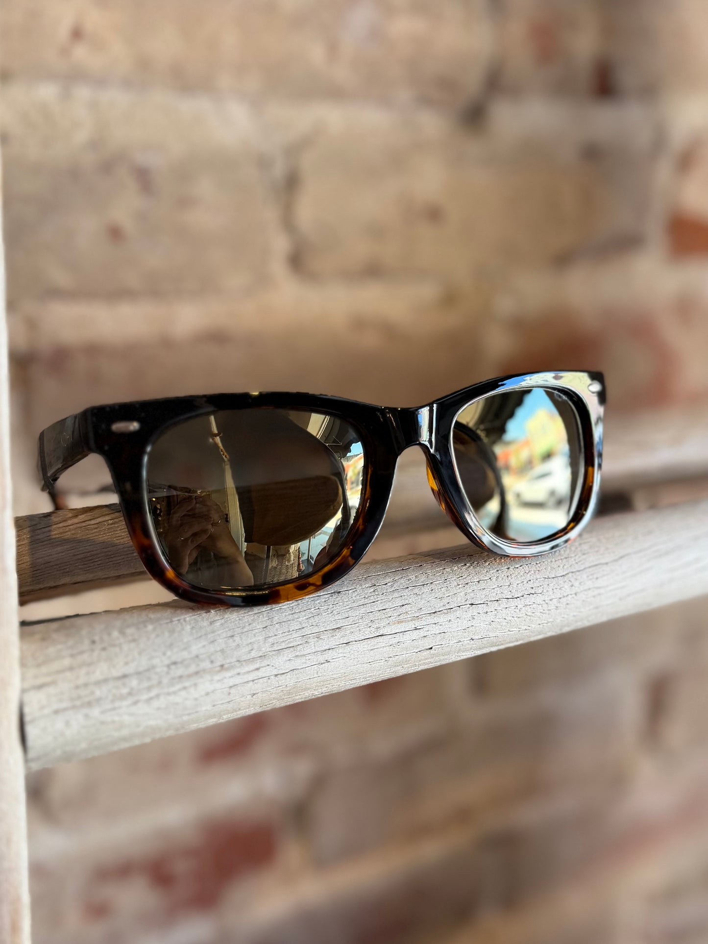 Drift Midnight Fade Square Sunglasses